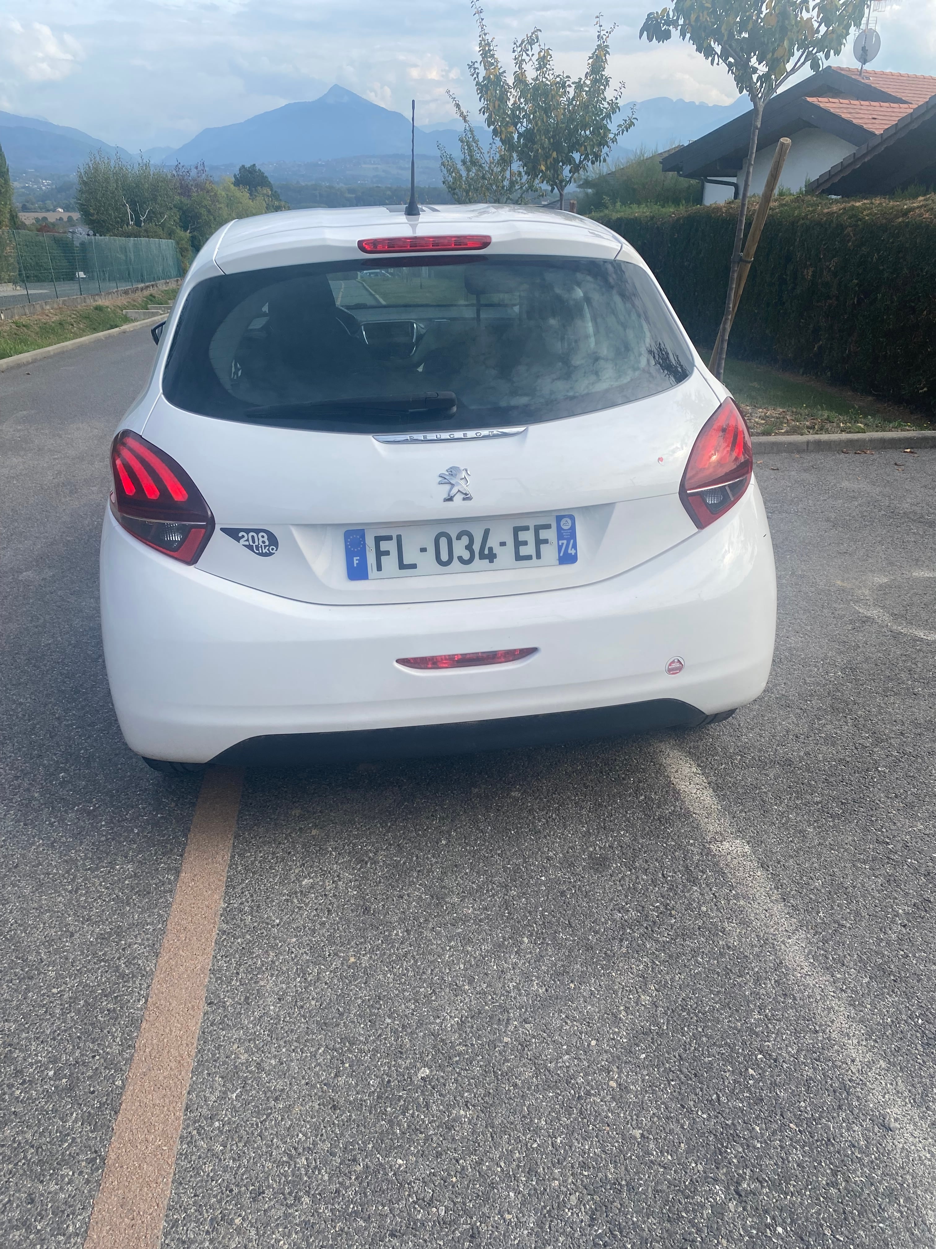 Peugeot 208 avec Régulateur de vitesse