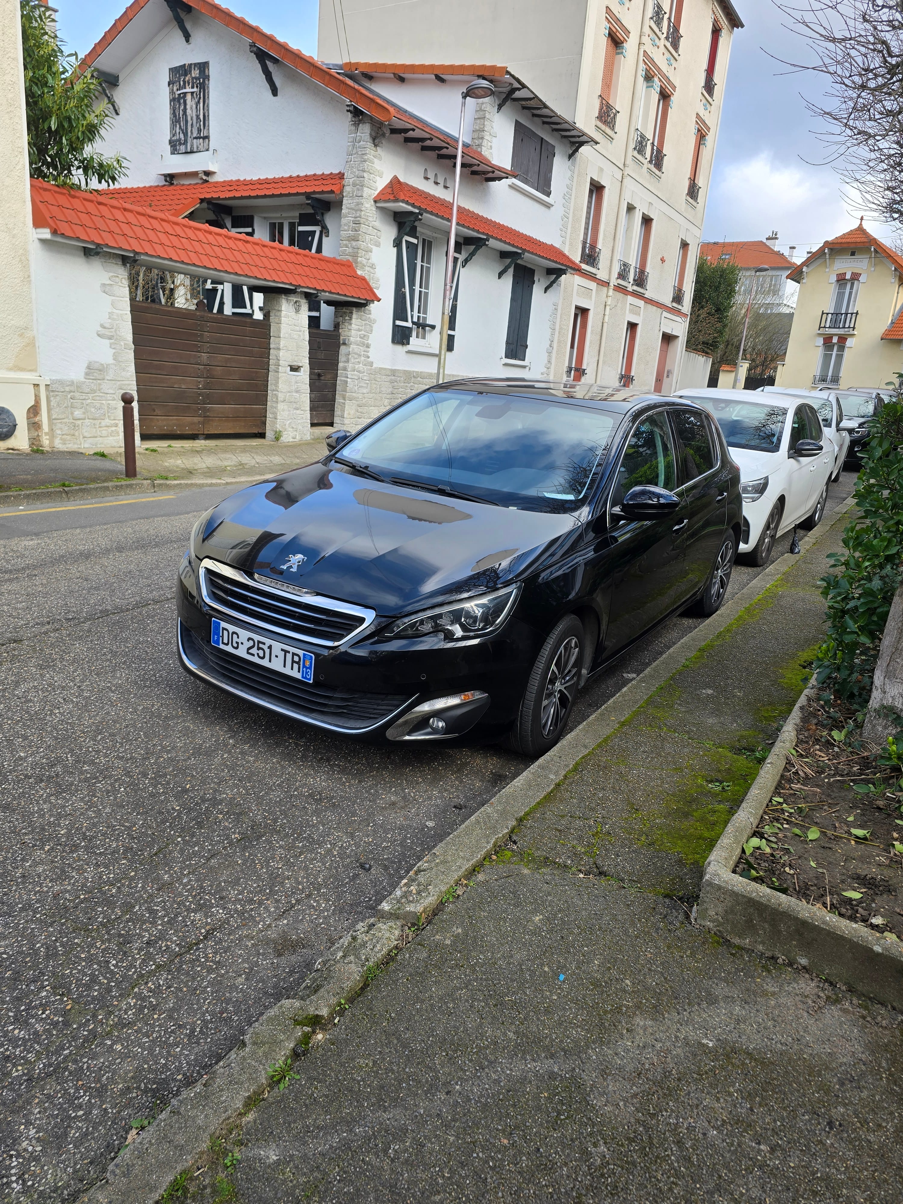 Peugeot 308, 2014, Essence 95