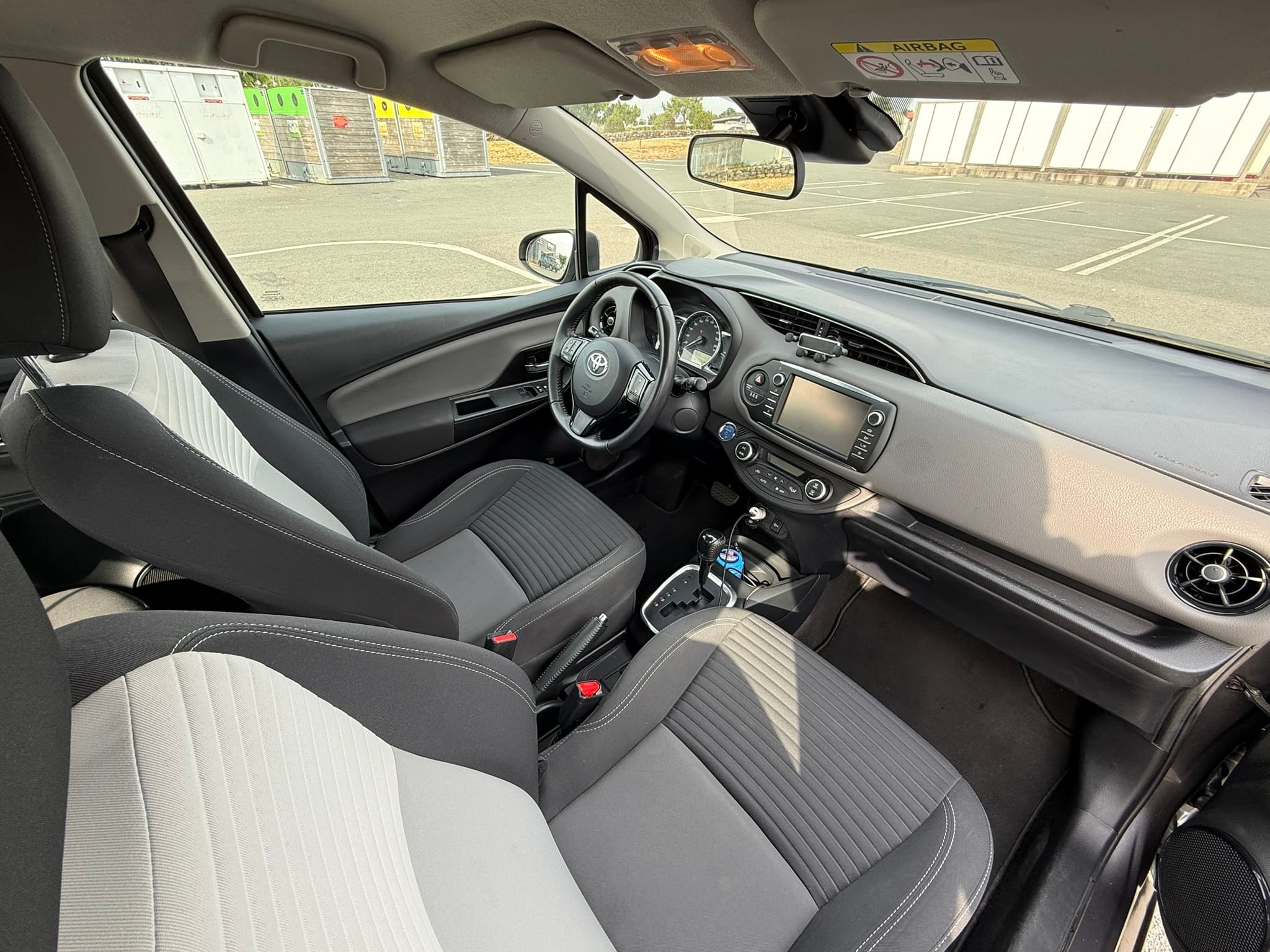 Toyota Yaris 5-Door L avec Régulateur de vitesse