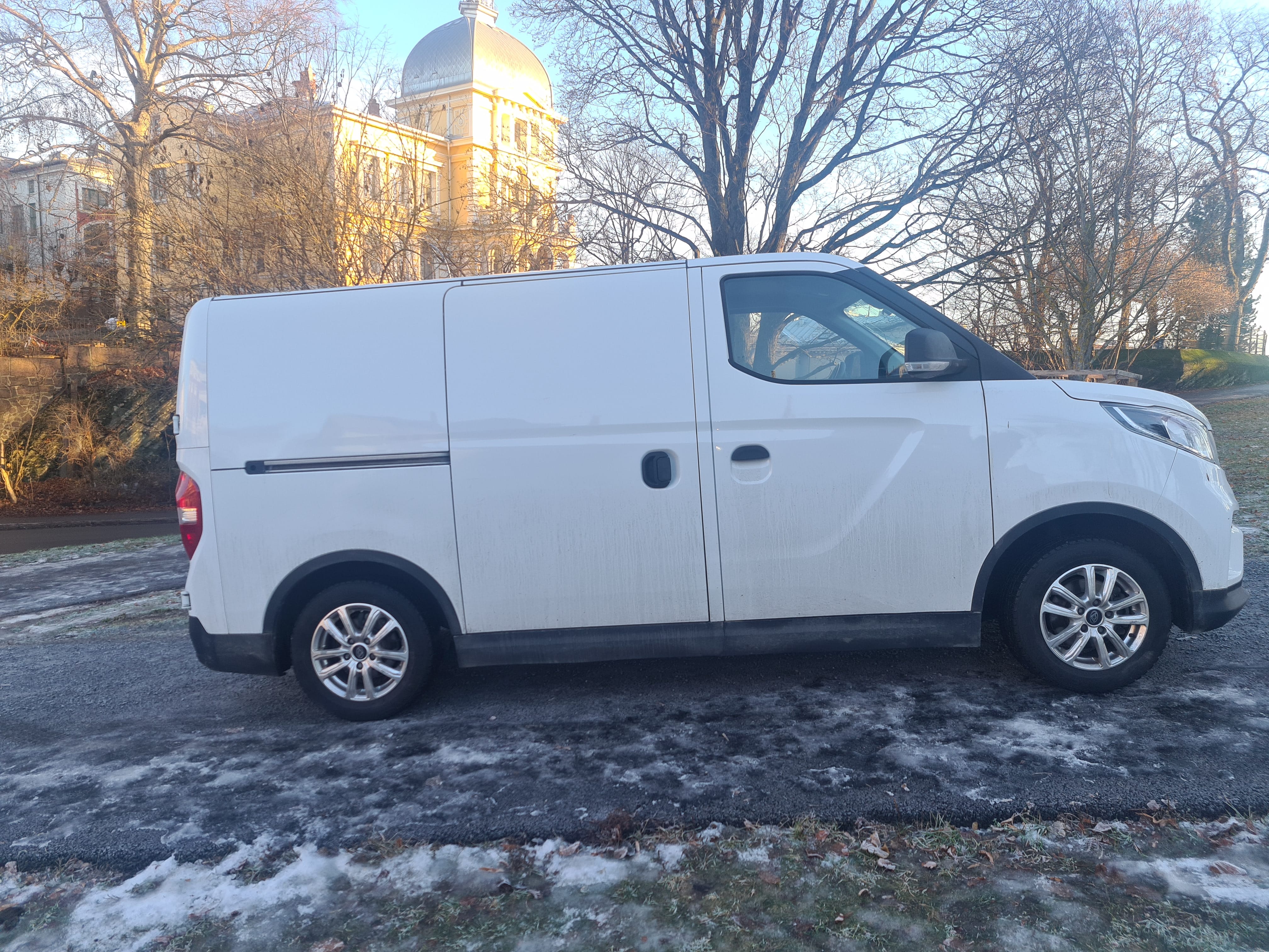 Maxus eDeliver 3 52,5 kwt batteri med Aircondition