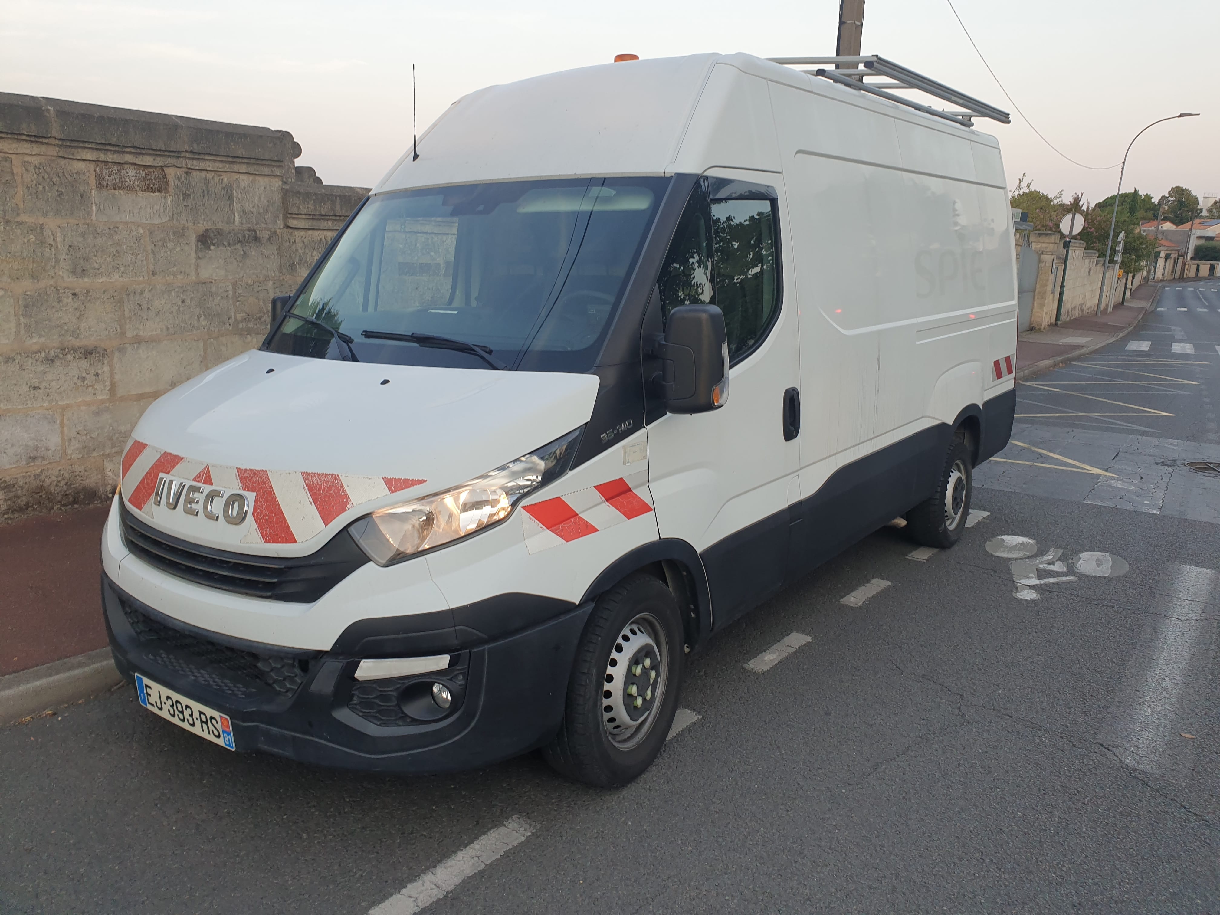 Iveco Daily Fourgon, 2017, Diesel, automatique