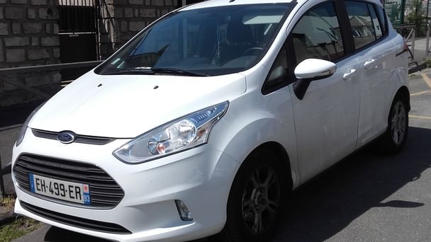 Ford B-Max avec Climatisation