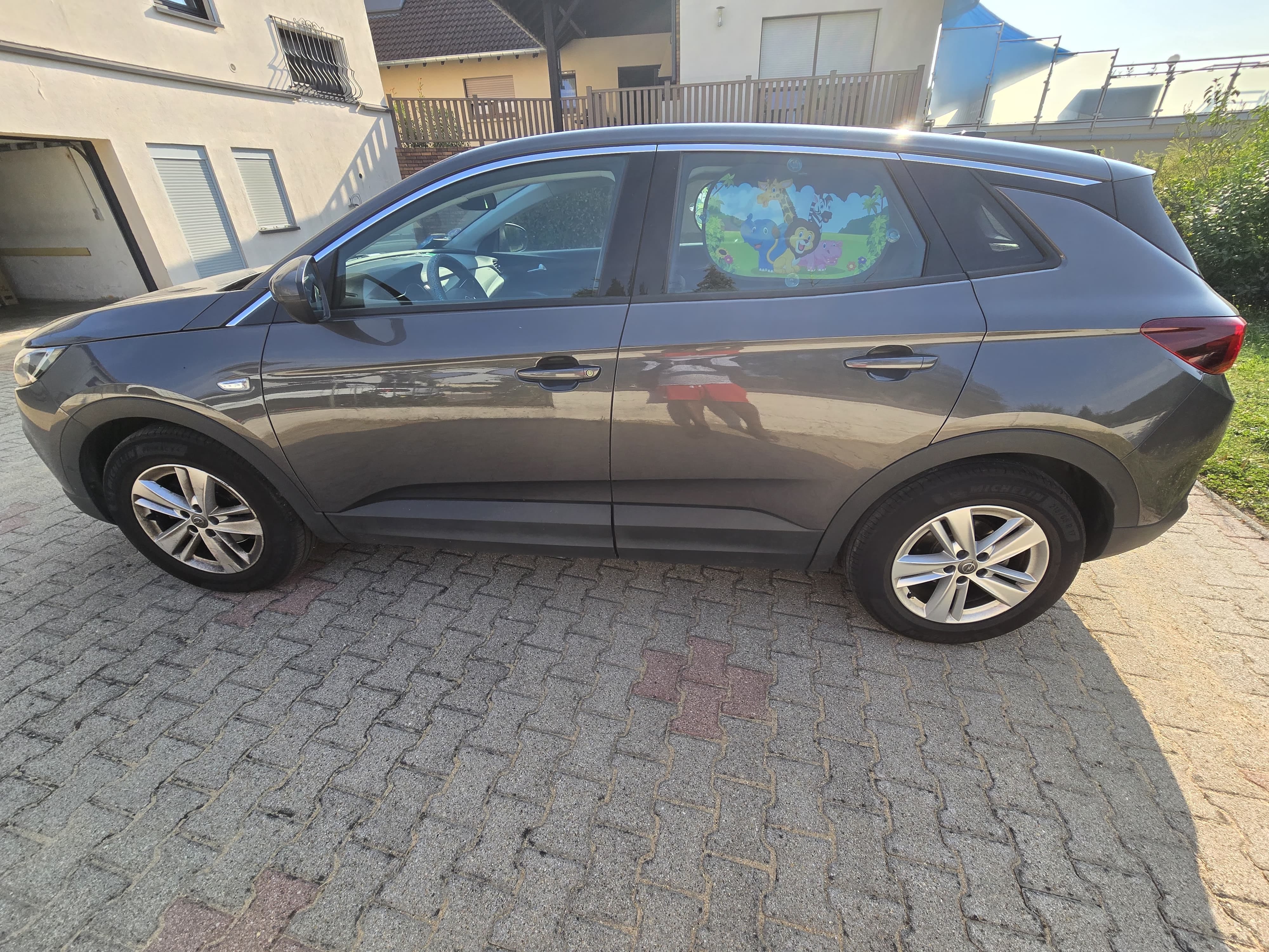 Opel Grandland X avec Climatisation
