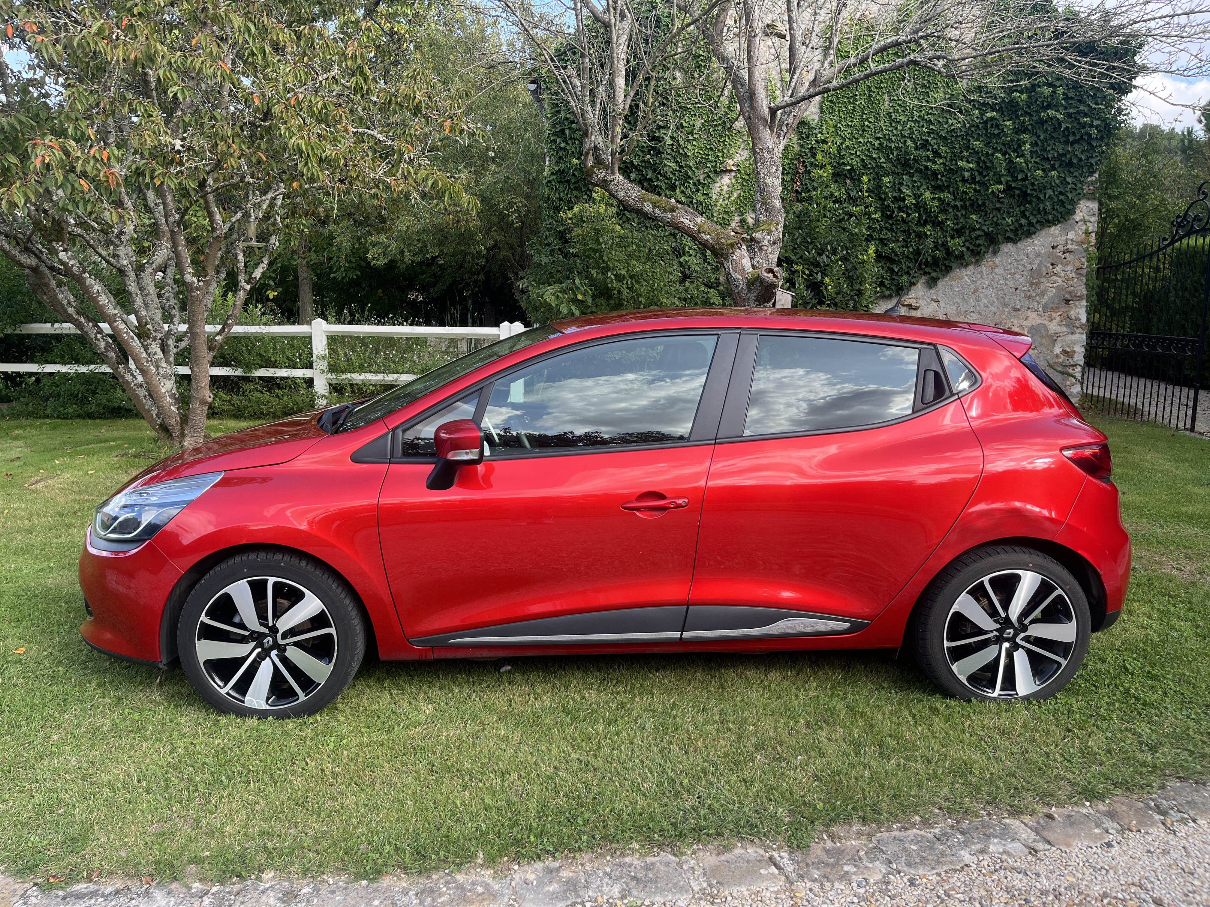 Renault Clio avec Climatisation