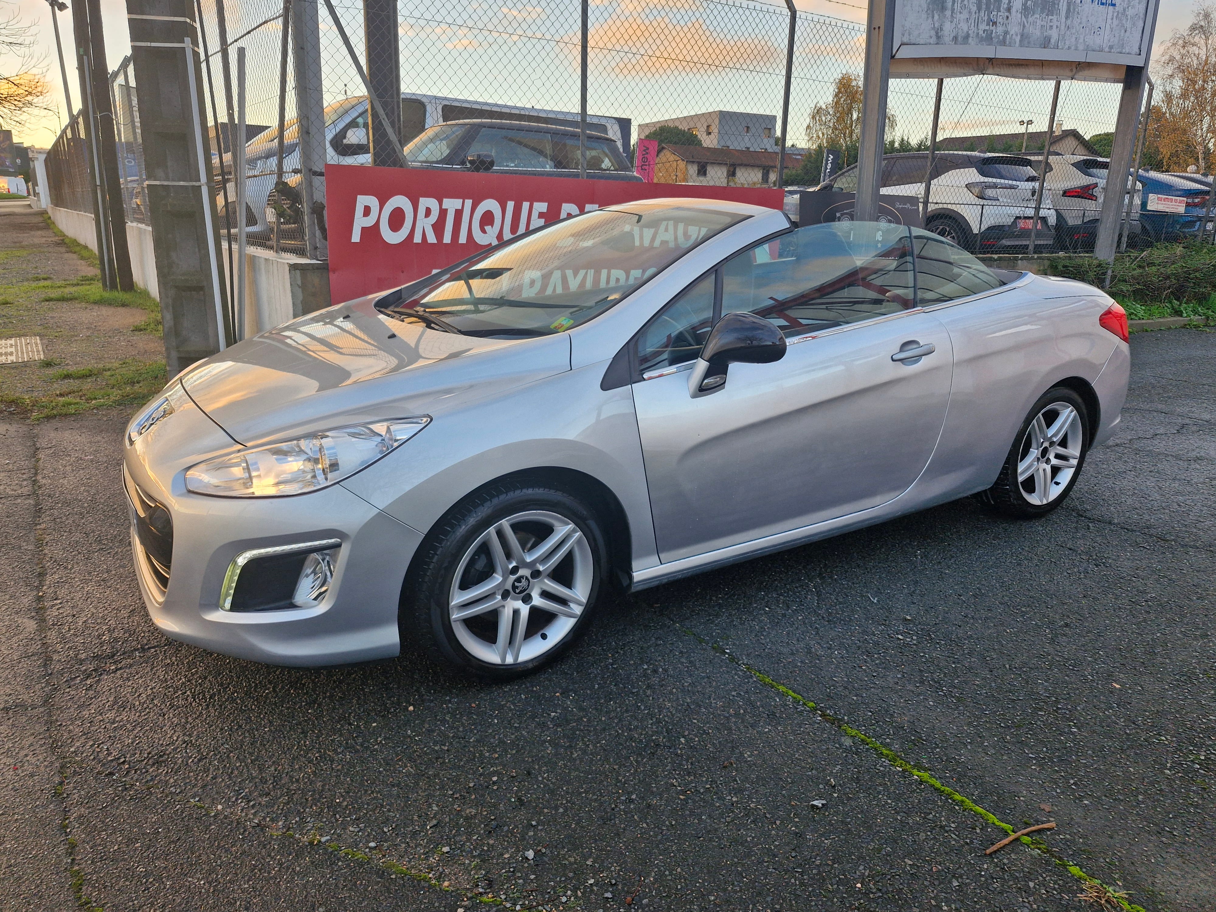 Peugeot 308 CC avec Climatisation