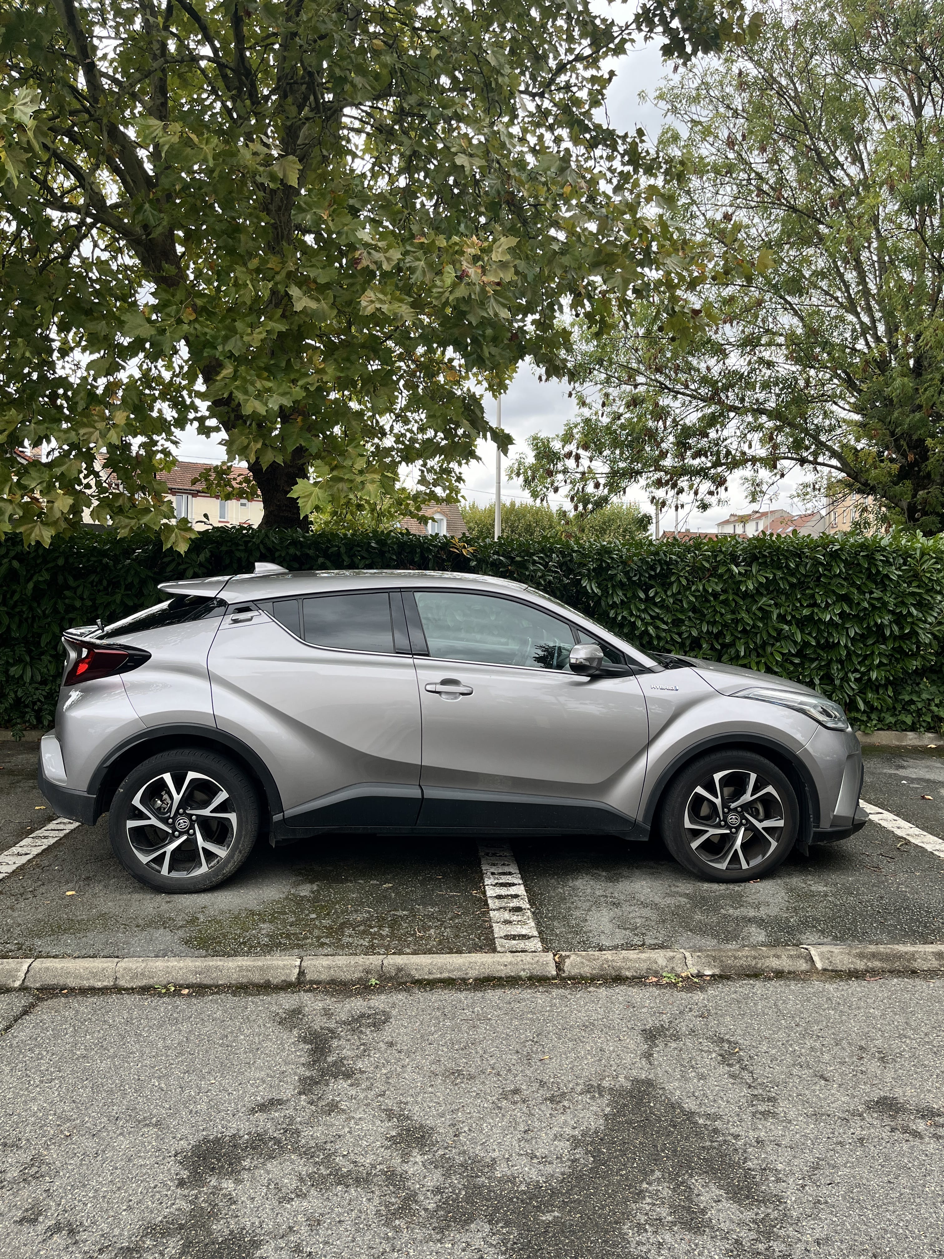 Toyota C-HR Hybrid avec Climatisation