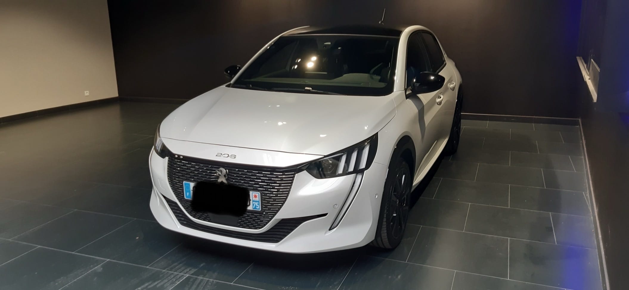 Peugeot 208 GTI avec Audio Bluetooth