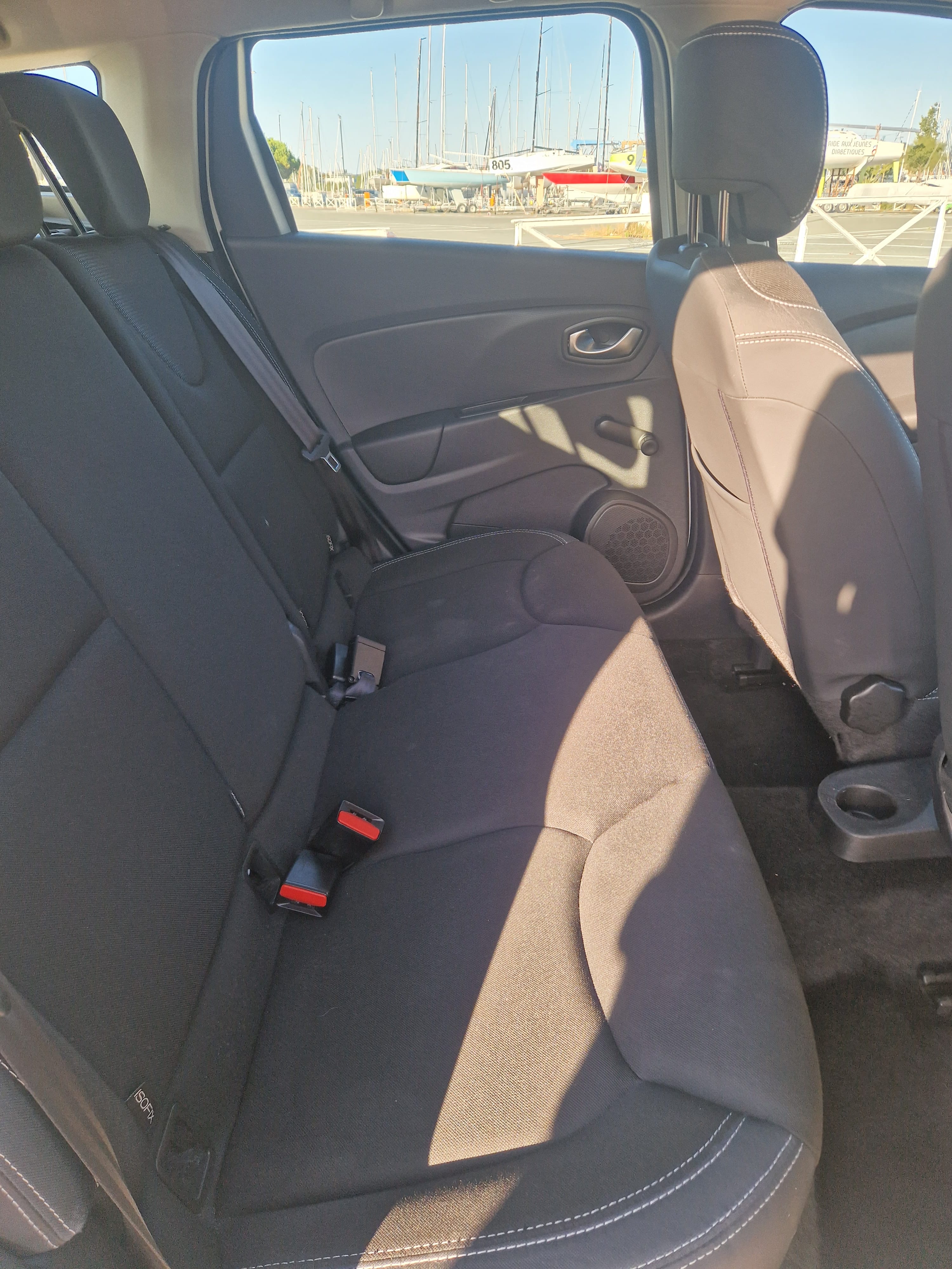 Renault Clio Estate 0.9 TCE 90cv climatisé avec Audio Bluetooth