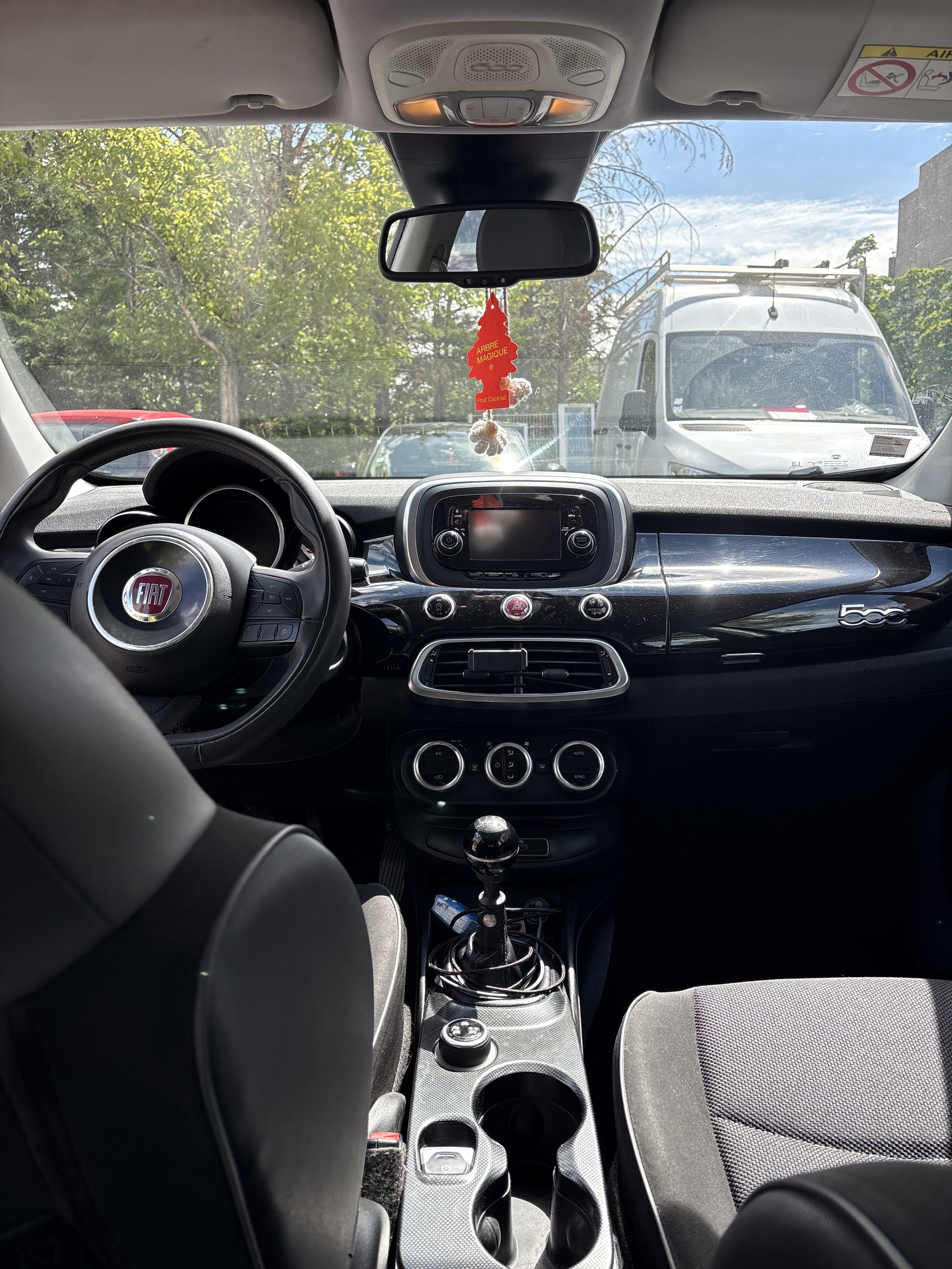 Fiat 500 X with GPS