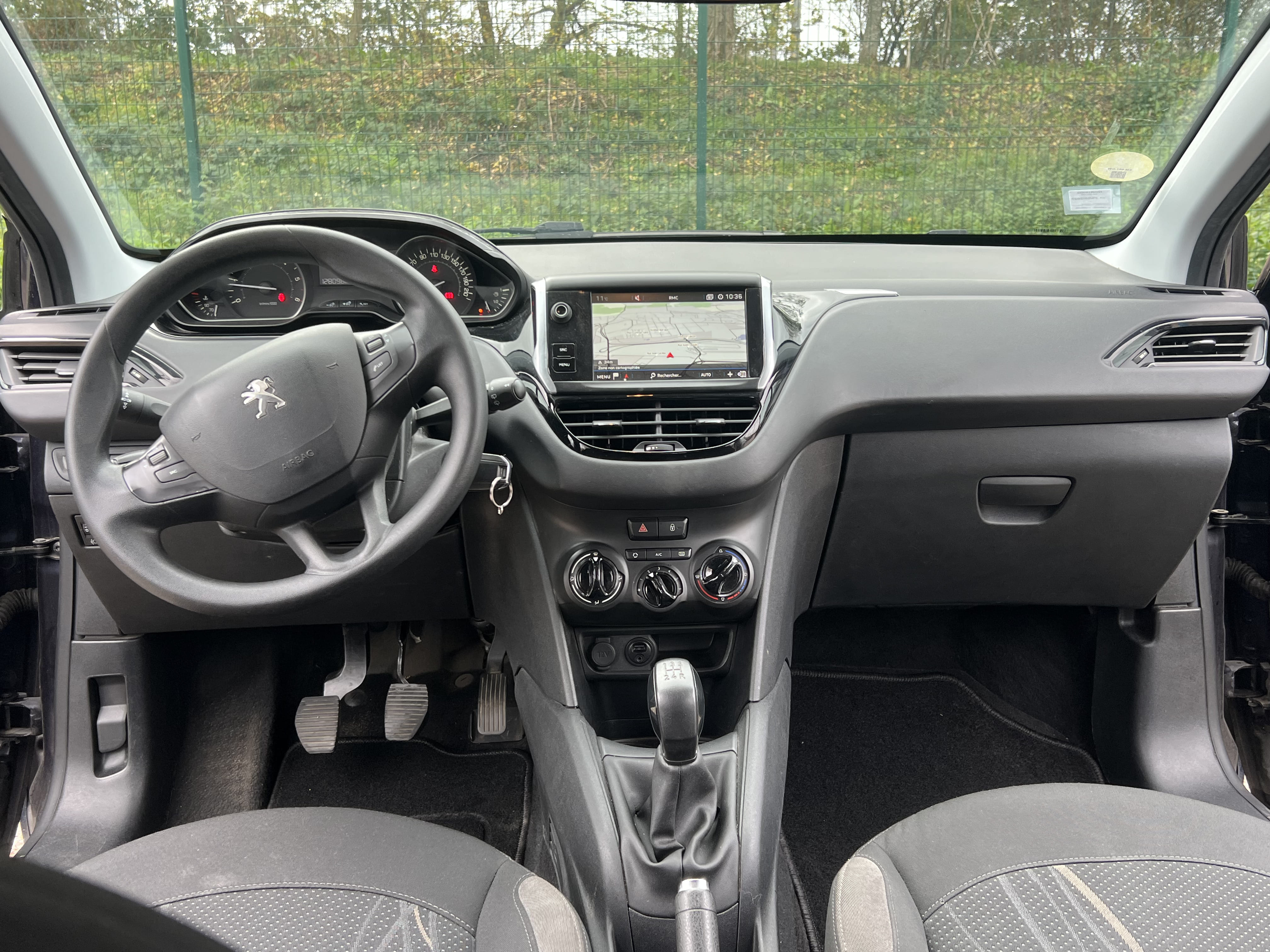 Peugeot 208 avec Régulateur de vitesse