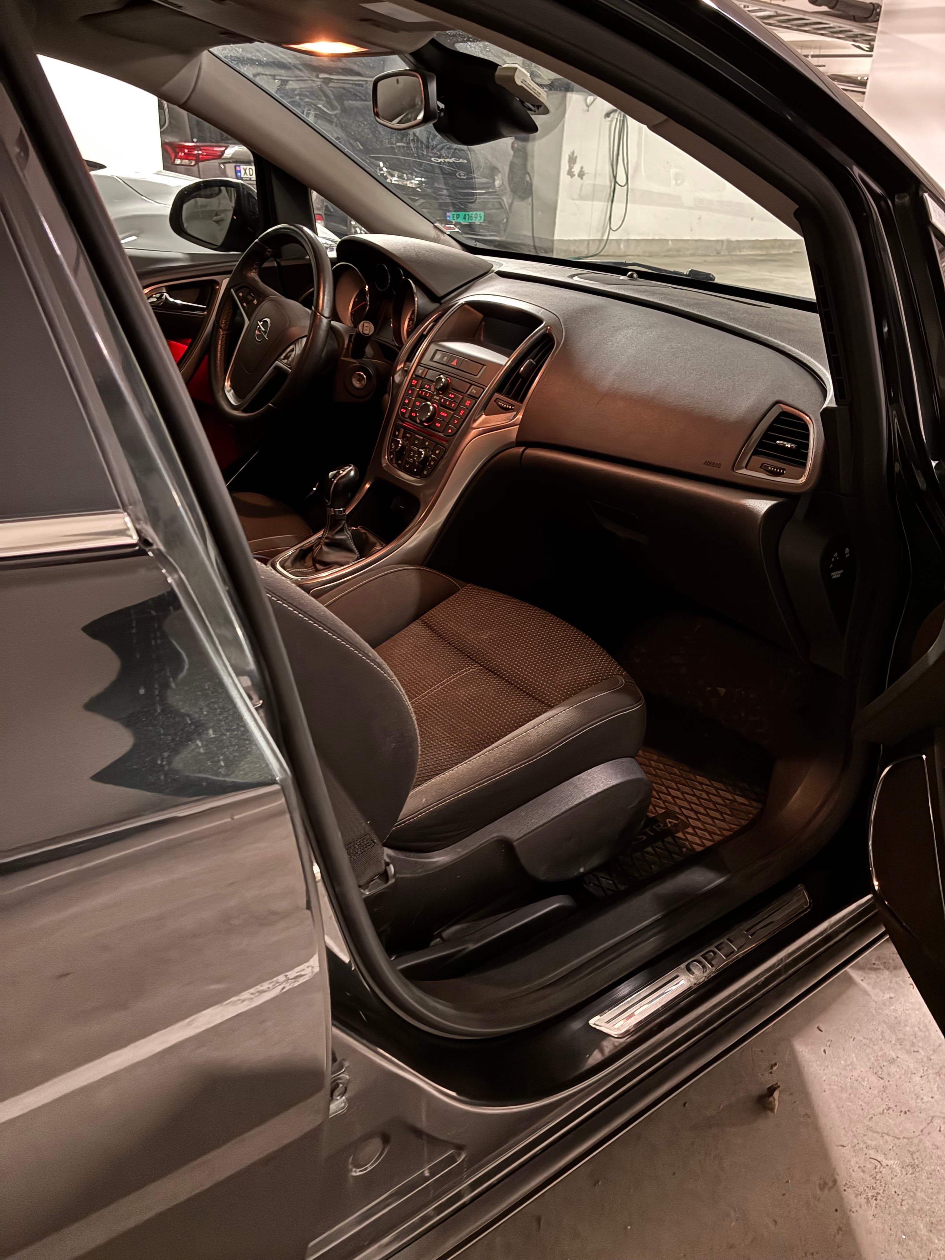 Opel Astra med Cruisekontroll