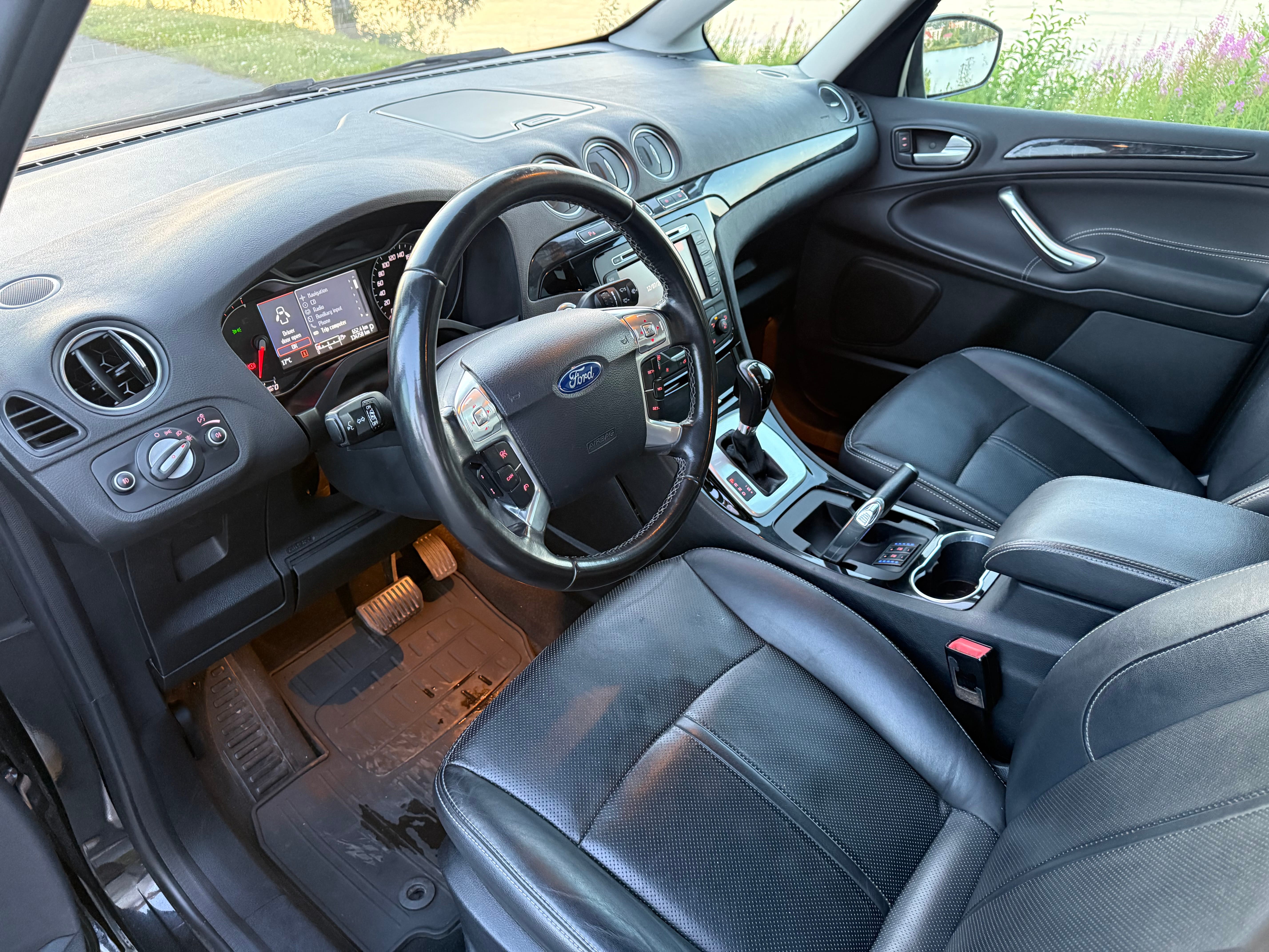 Ford Galaxy med USB ladeuttak