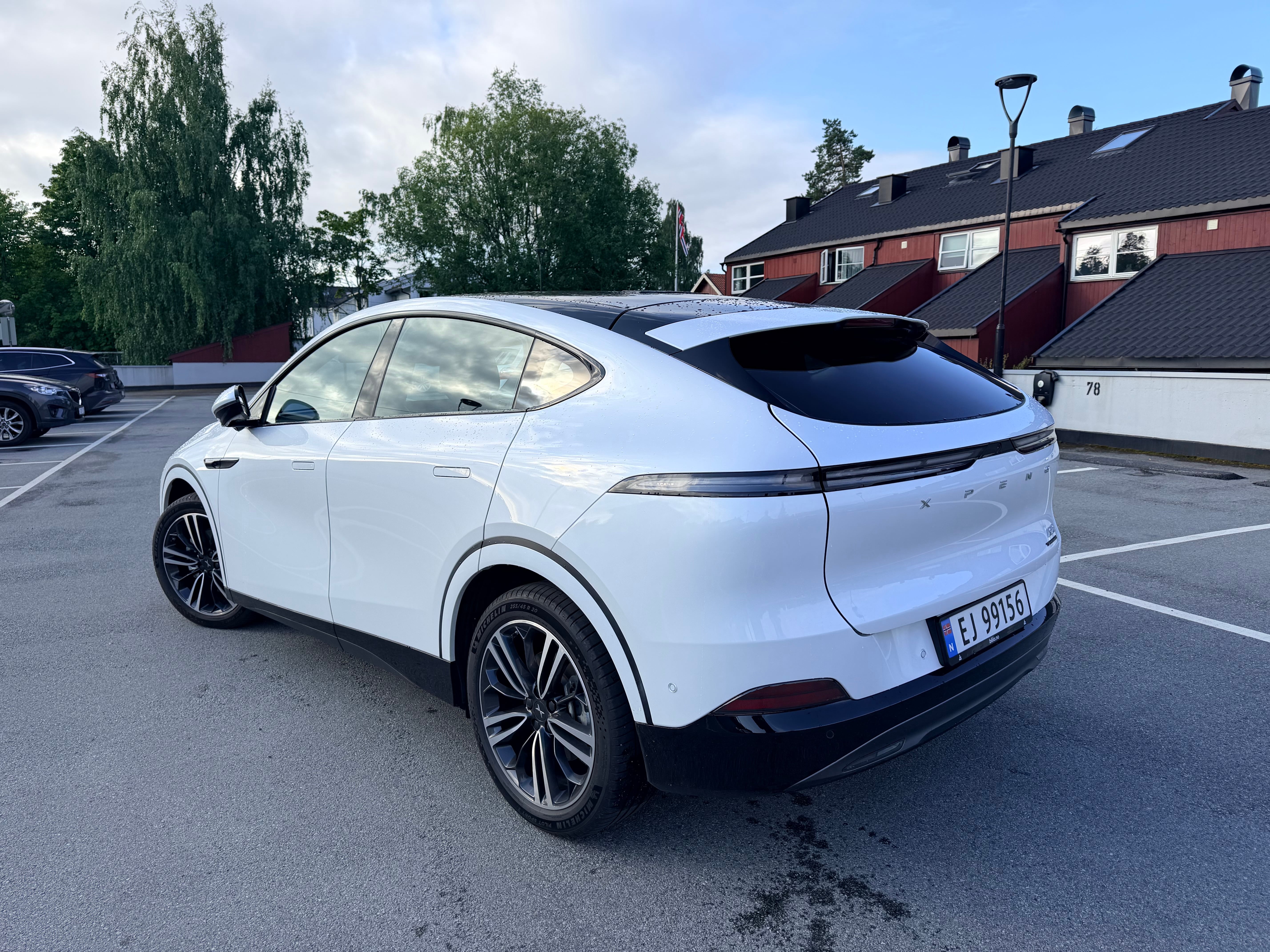 Xpeng G6 Performance 4x4 med Ryggekamera