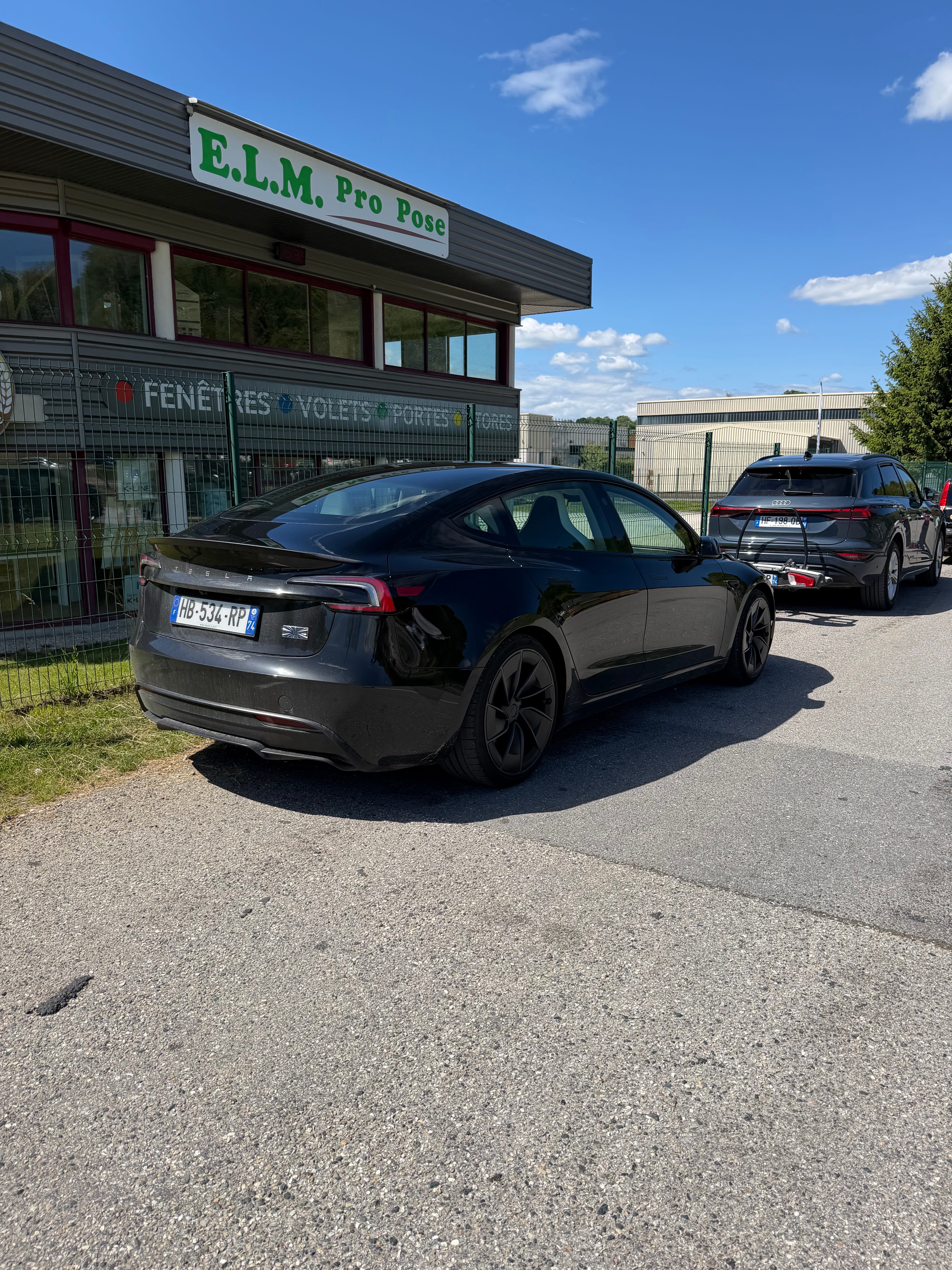 Tesla Model 3 Performance avec GPS