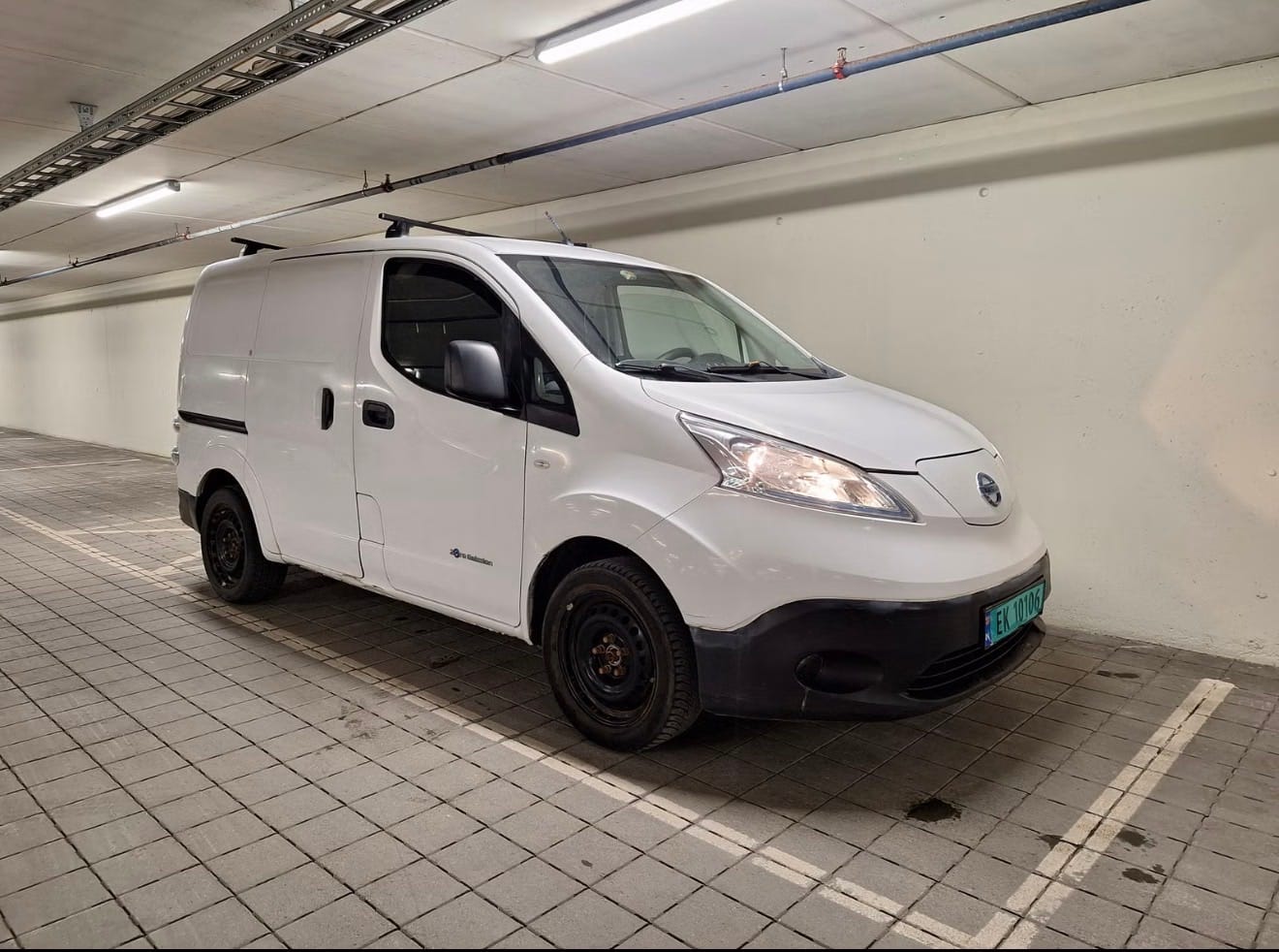 Nissan e-NV200 Varebil mit Klimaanlage