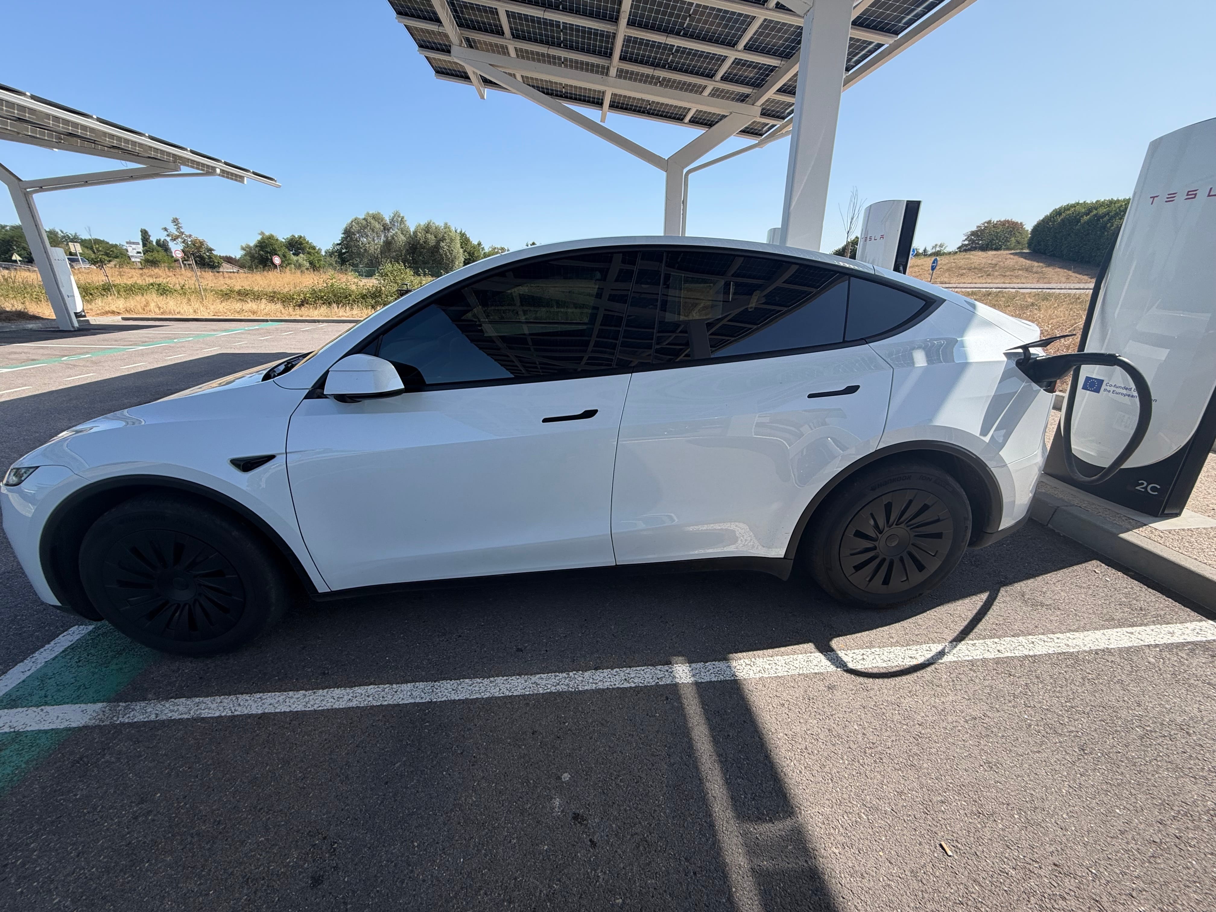 Tesla Model Y avec Climatisation