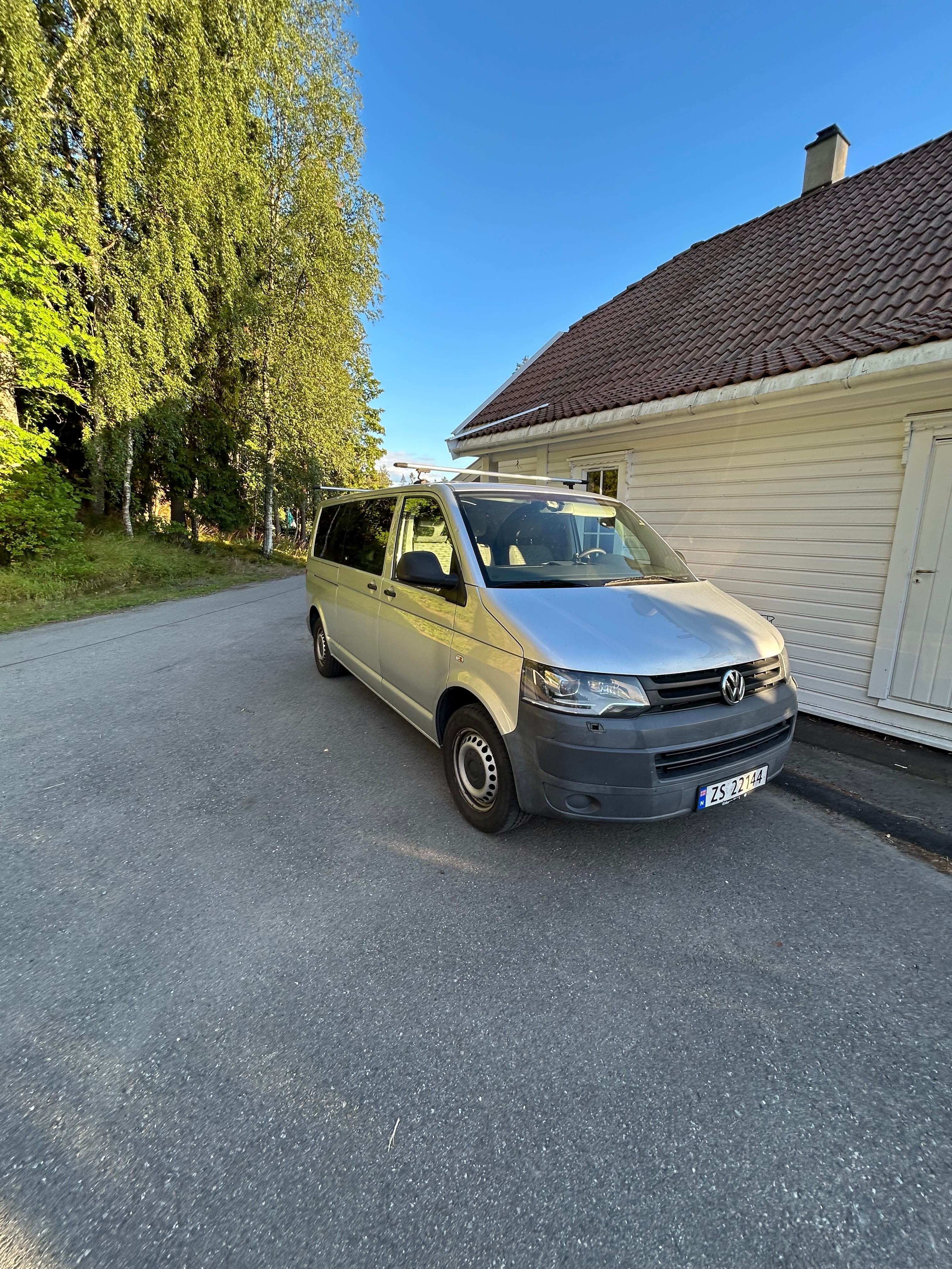 Volkswagen Combi 2.0, 2012, Diesel, 6 seter