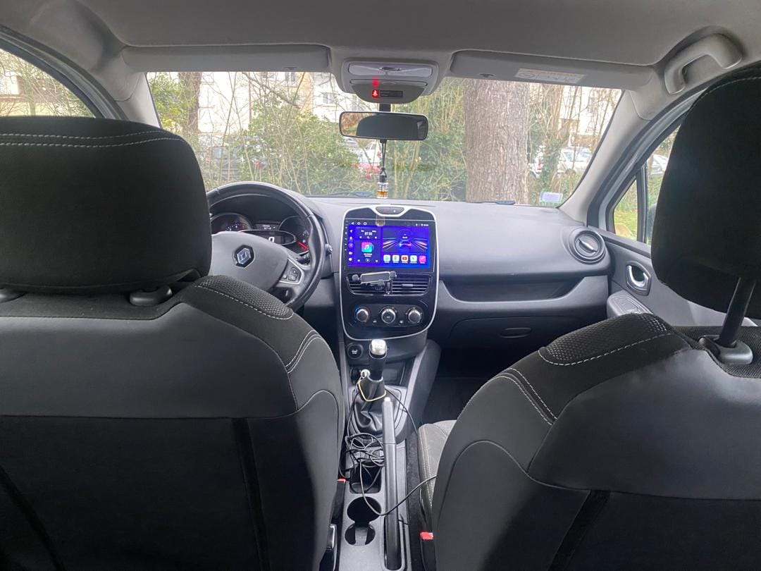 Renault Clio avec Entrée audio / iPod