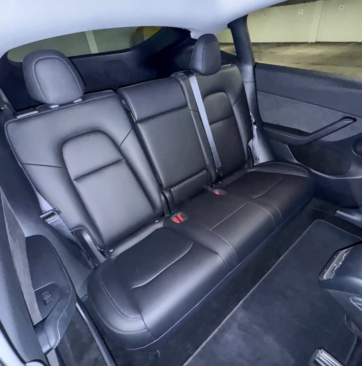 Tesla Model Y Long Range with Cruise control