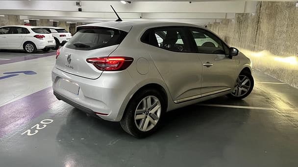 Renault Clio avec GPS