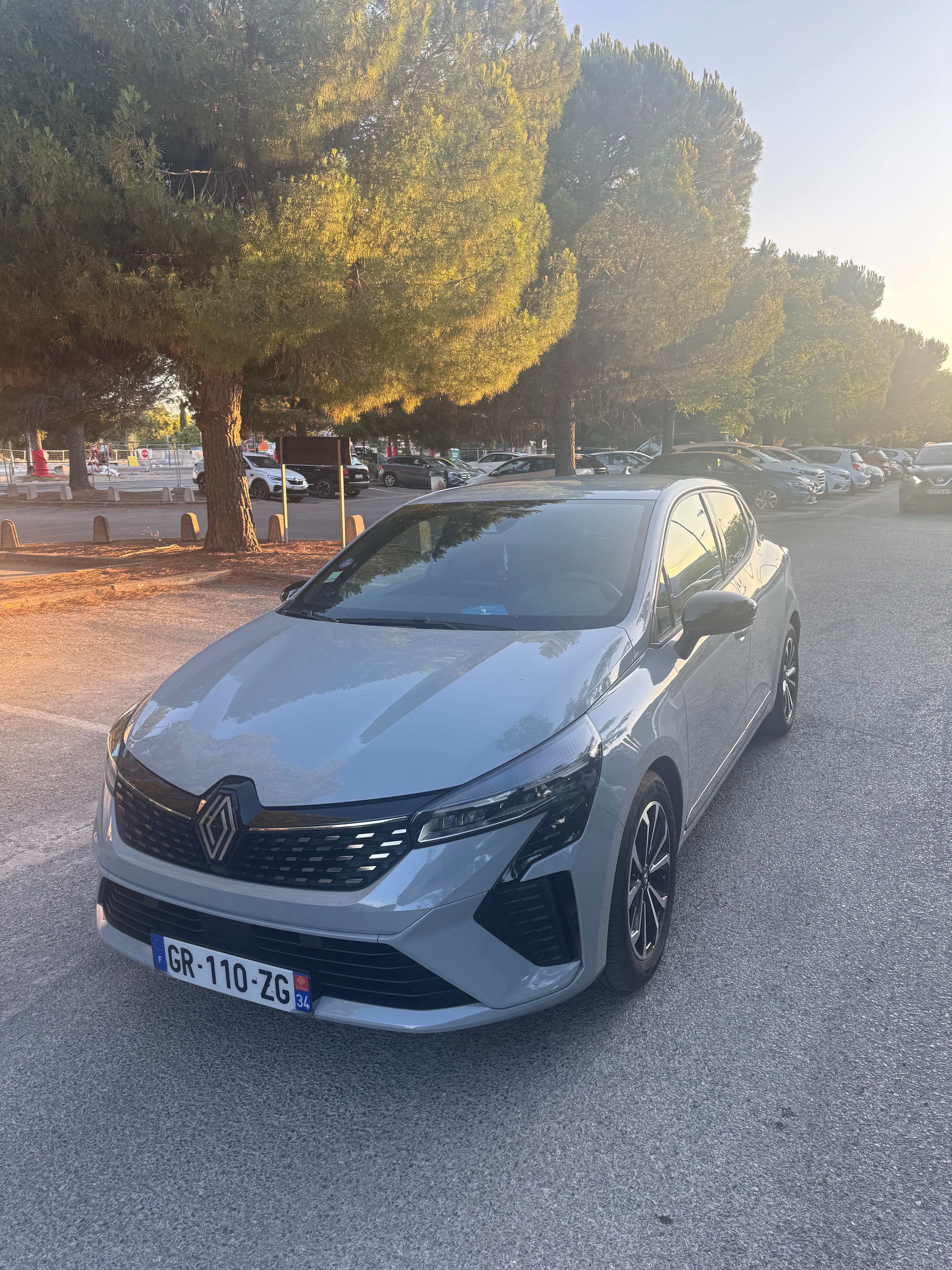 Renault Clio, 2023, Essence 95