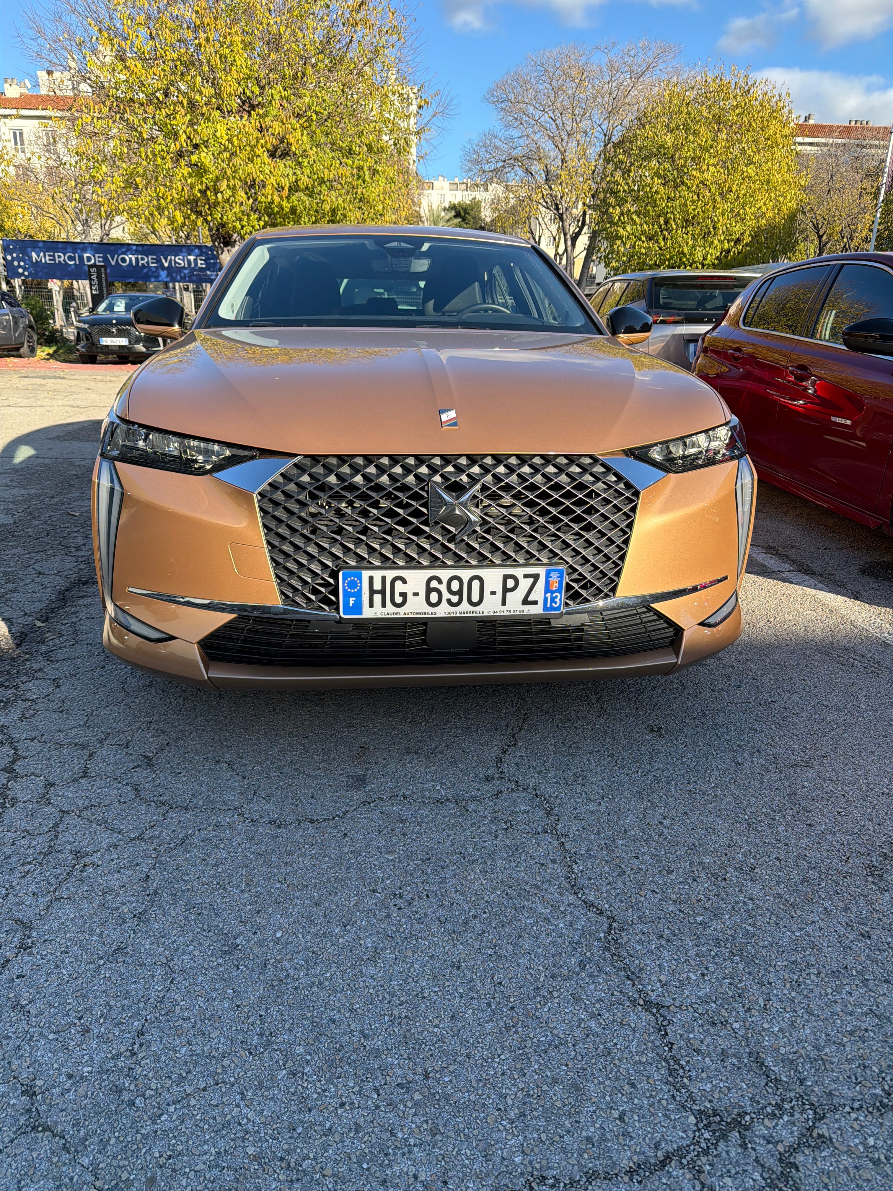 Citroen DS4 hybride essence 95