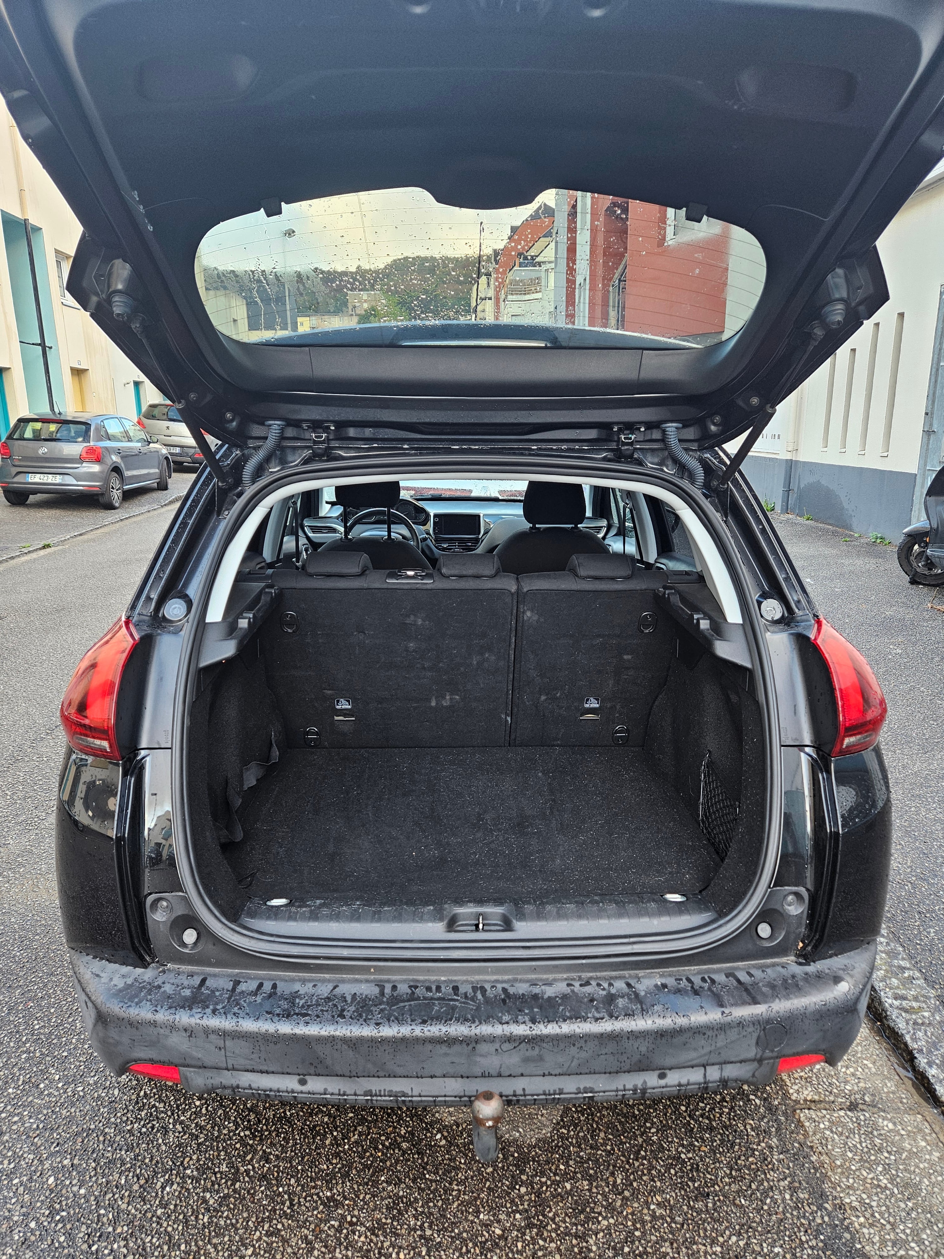 Peugeot 2008 avec GPS