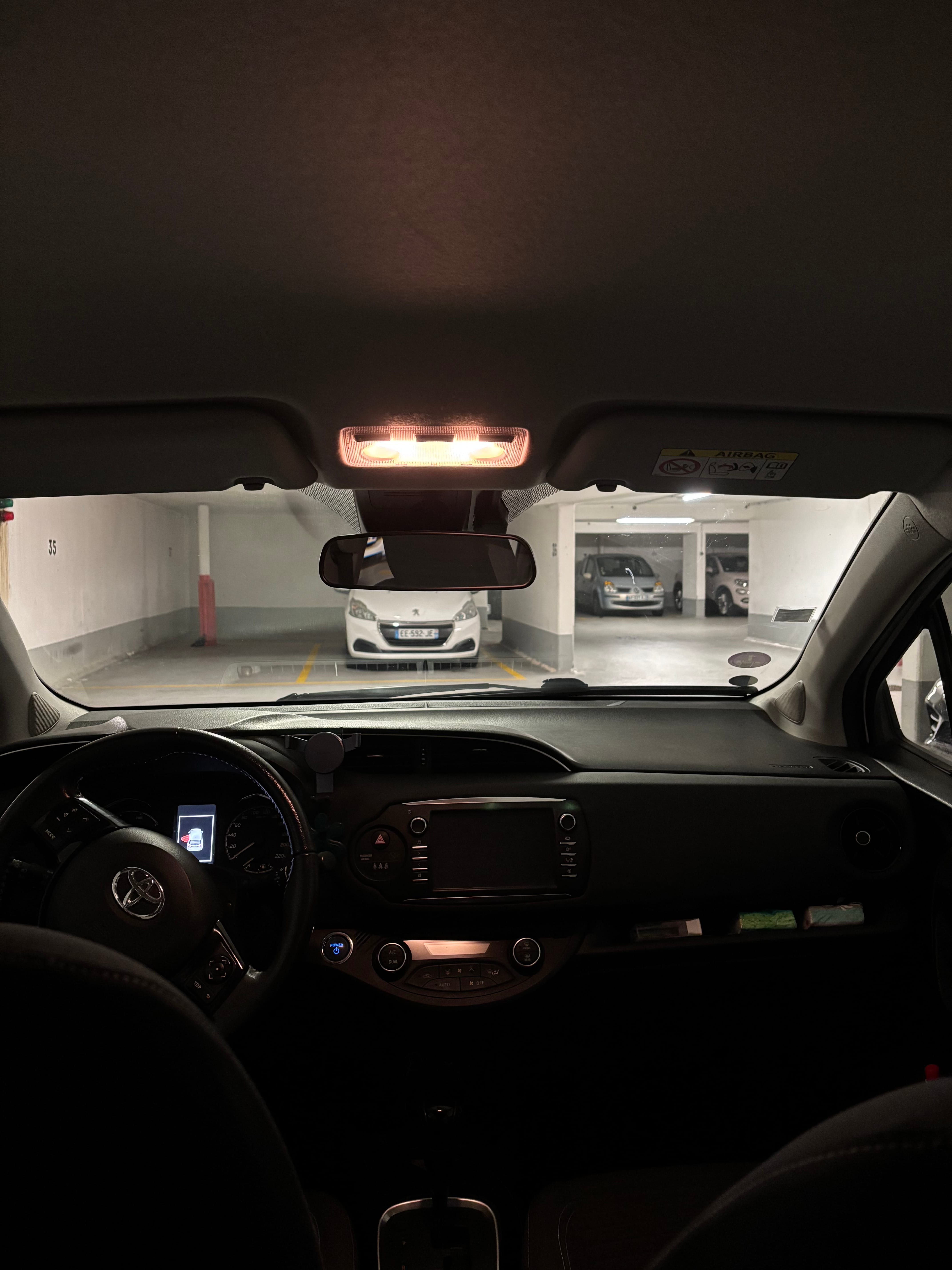 Toyota Yaris Hybride avec Audio Bluetooth