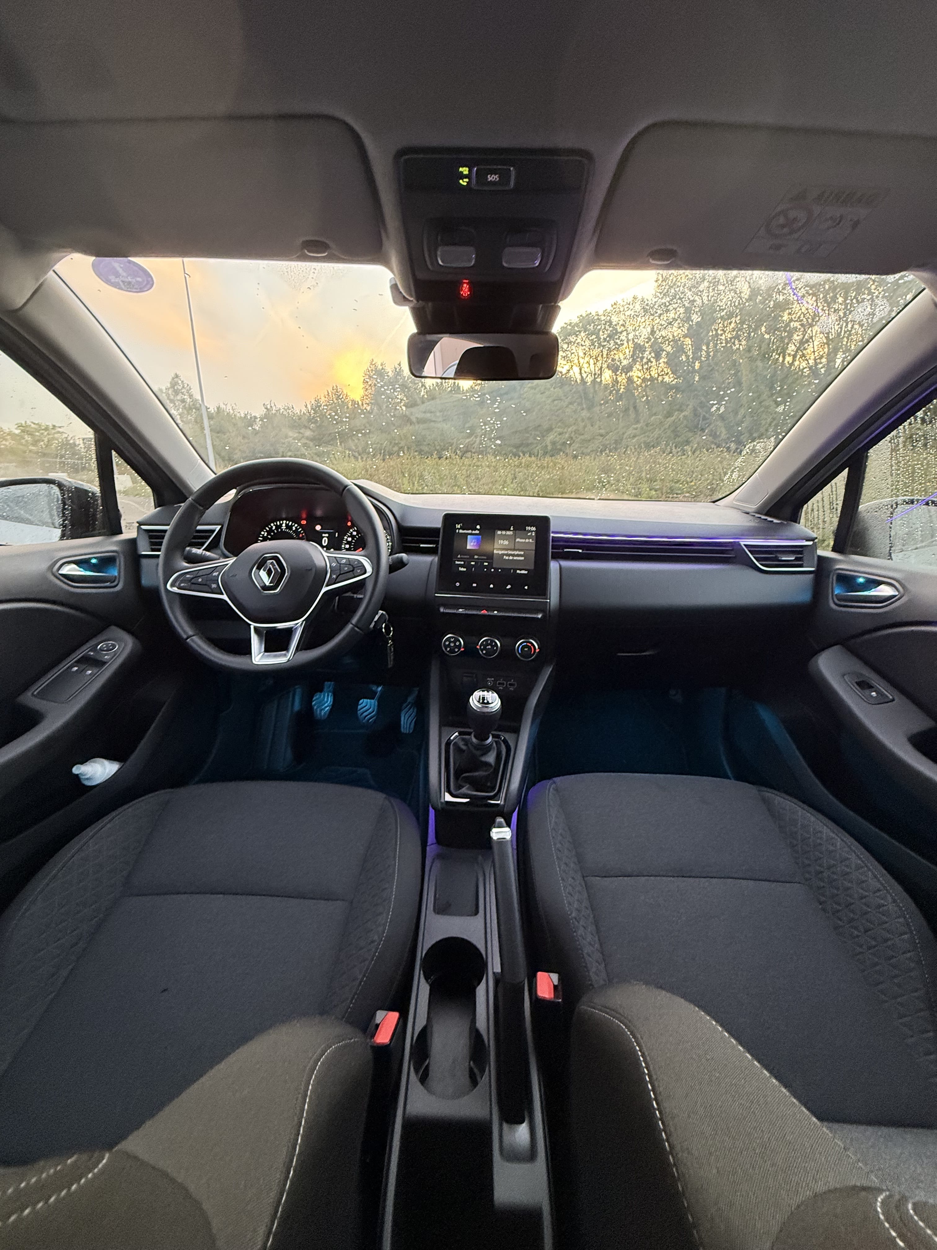 Renault Clio avec Régulateur de vitesse