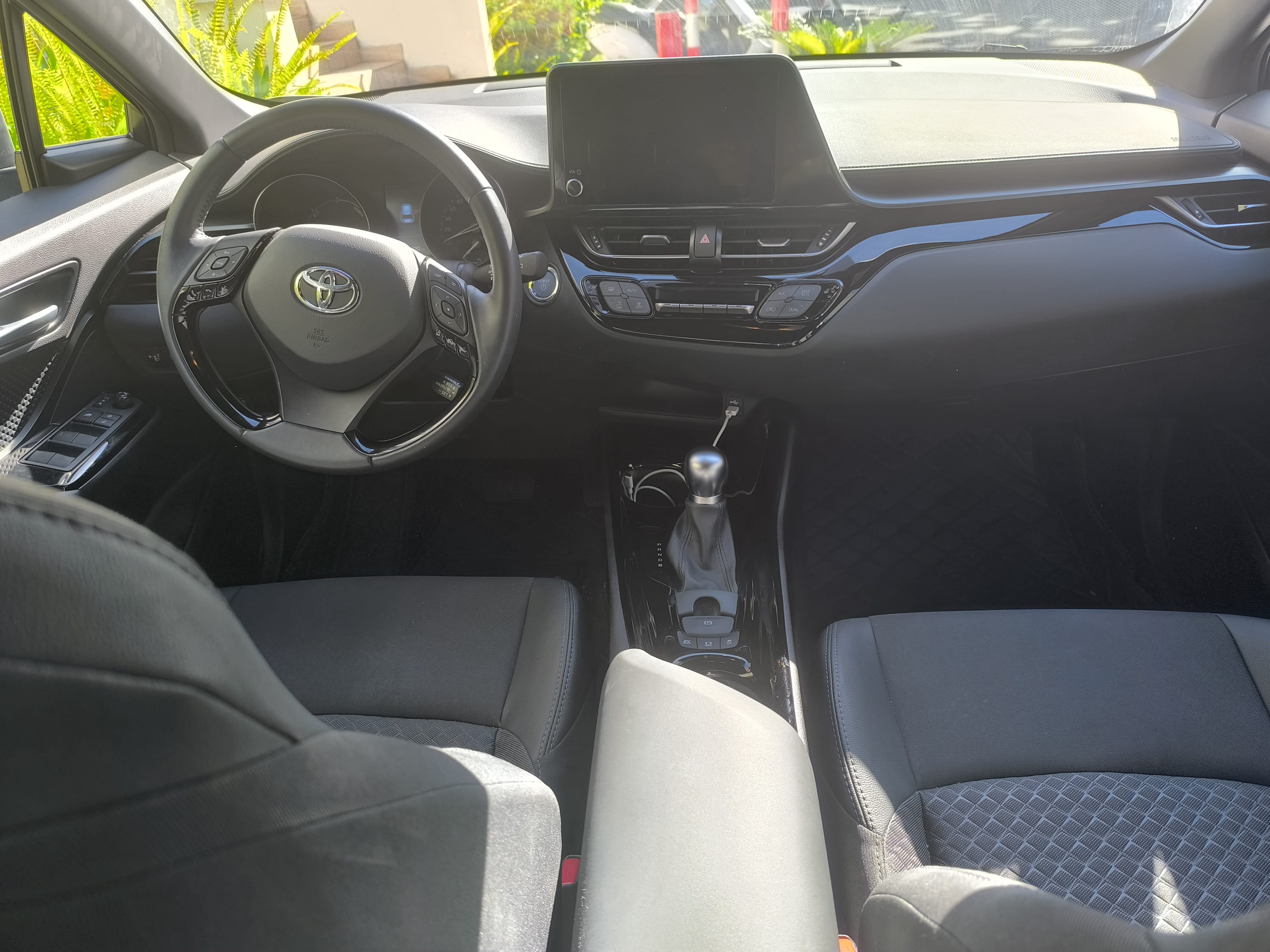 Toyota C-HR Hybrid avec Audio Bluetooth