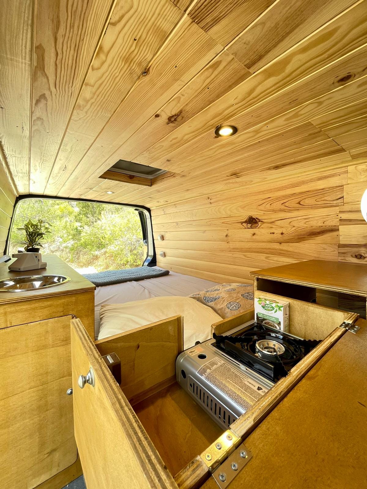 Volkswagen Transporter avec Attelage