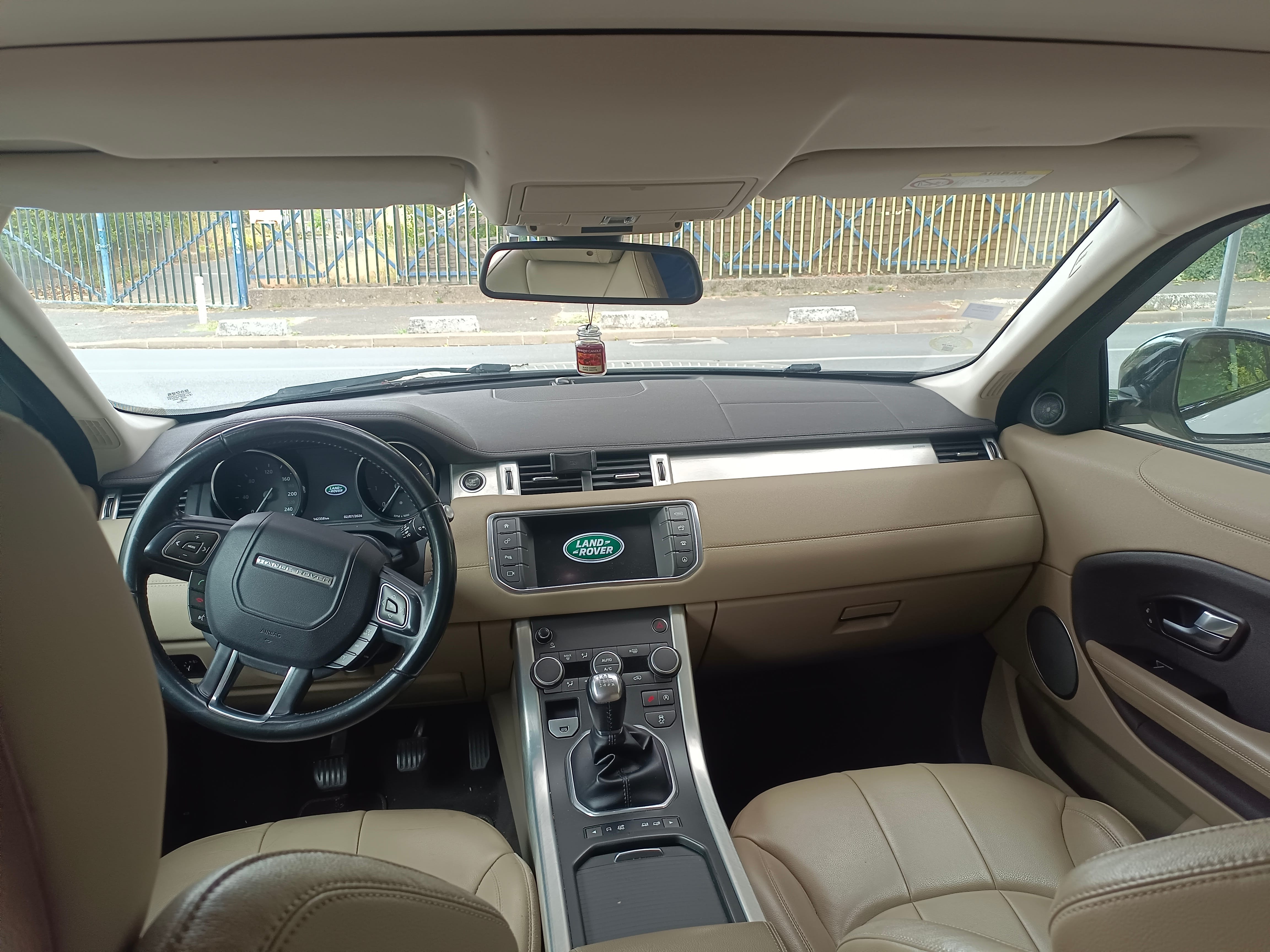 Land-Rover Range Rover Evoque avec Caméra de recul