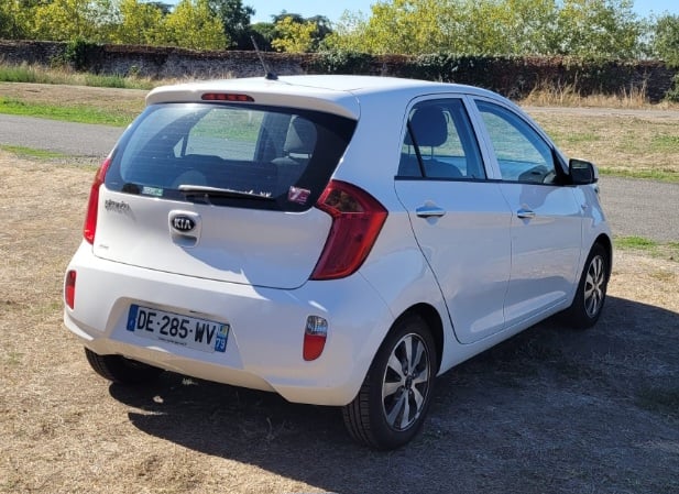 Kia Picanto avec Audio Bluetooth
