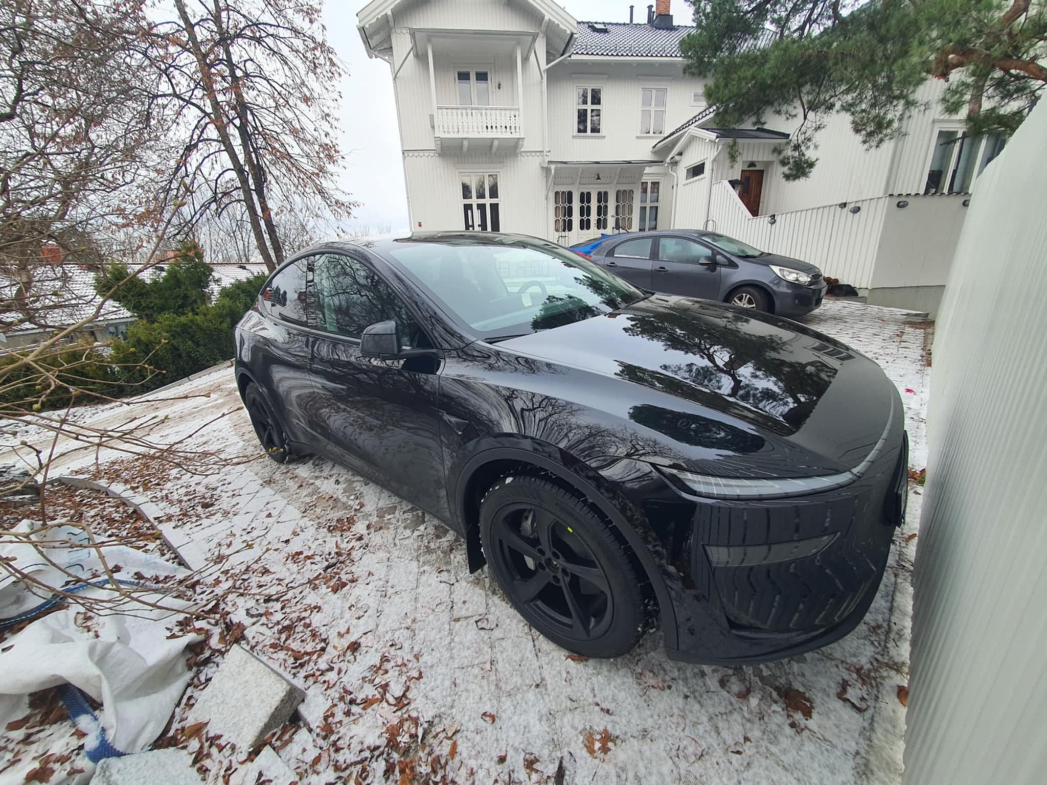 Tesla Model Y Long Range, 2025, Elektrisk, automatisk