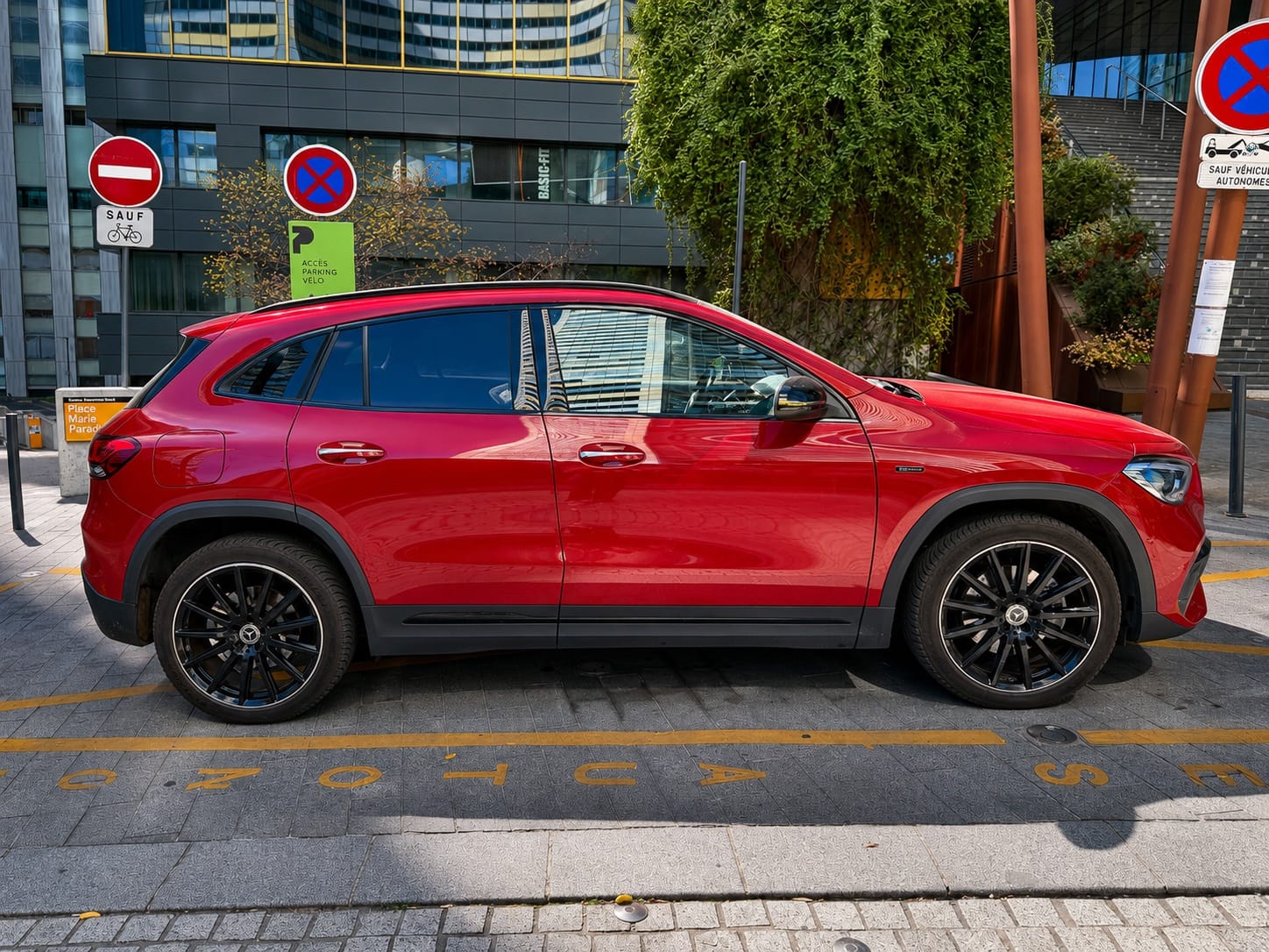 Mercedes-Benz GLA 250 avec Climatisation