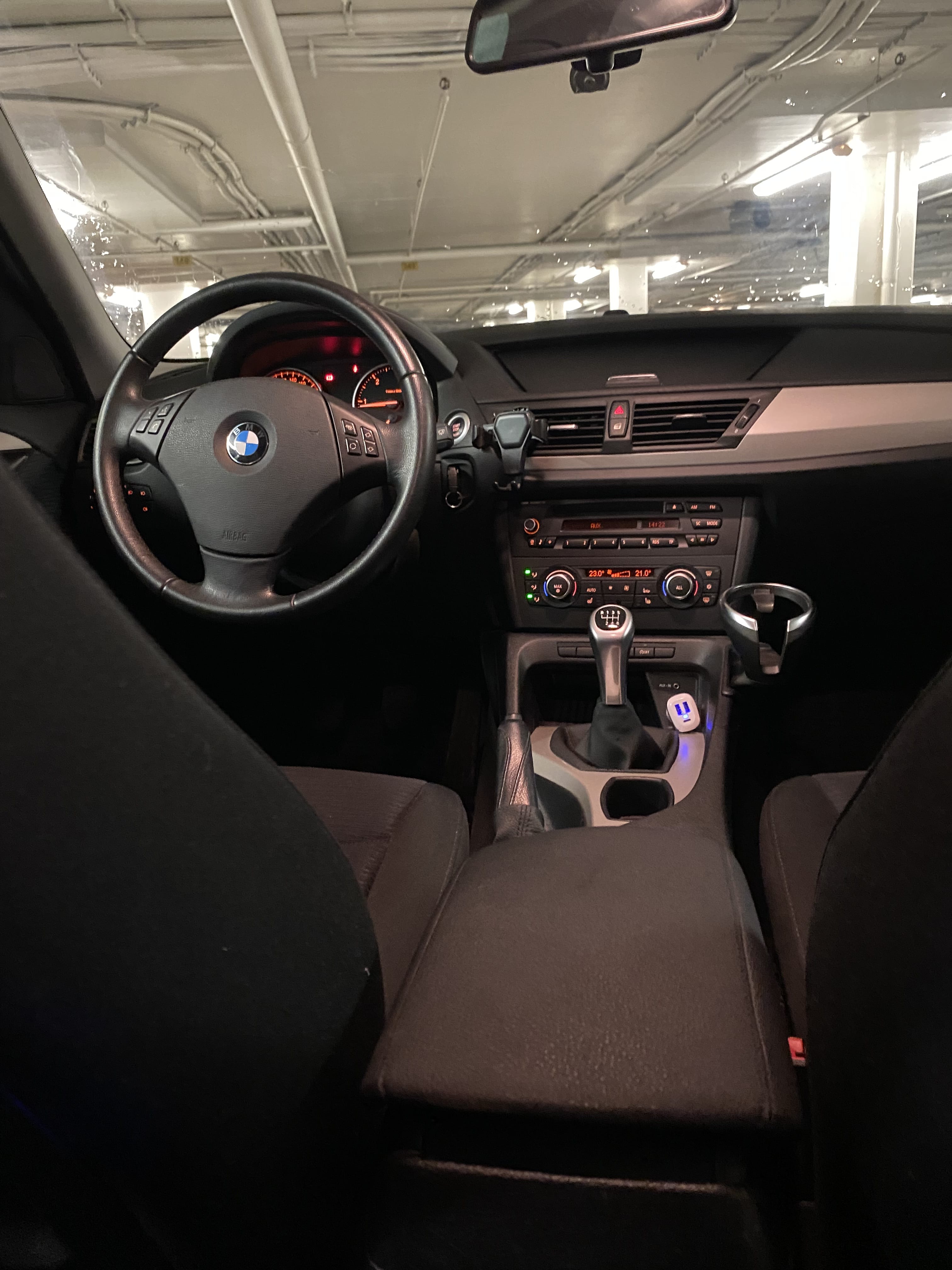 BMW X1 Fin og romslig firehjulstrekk turbil med Lydinngang