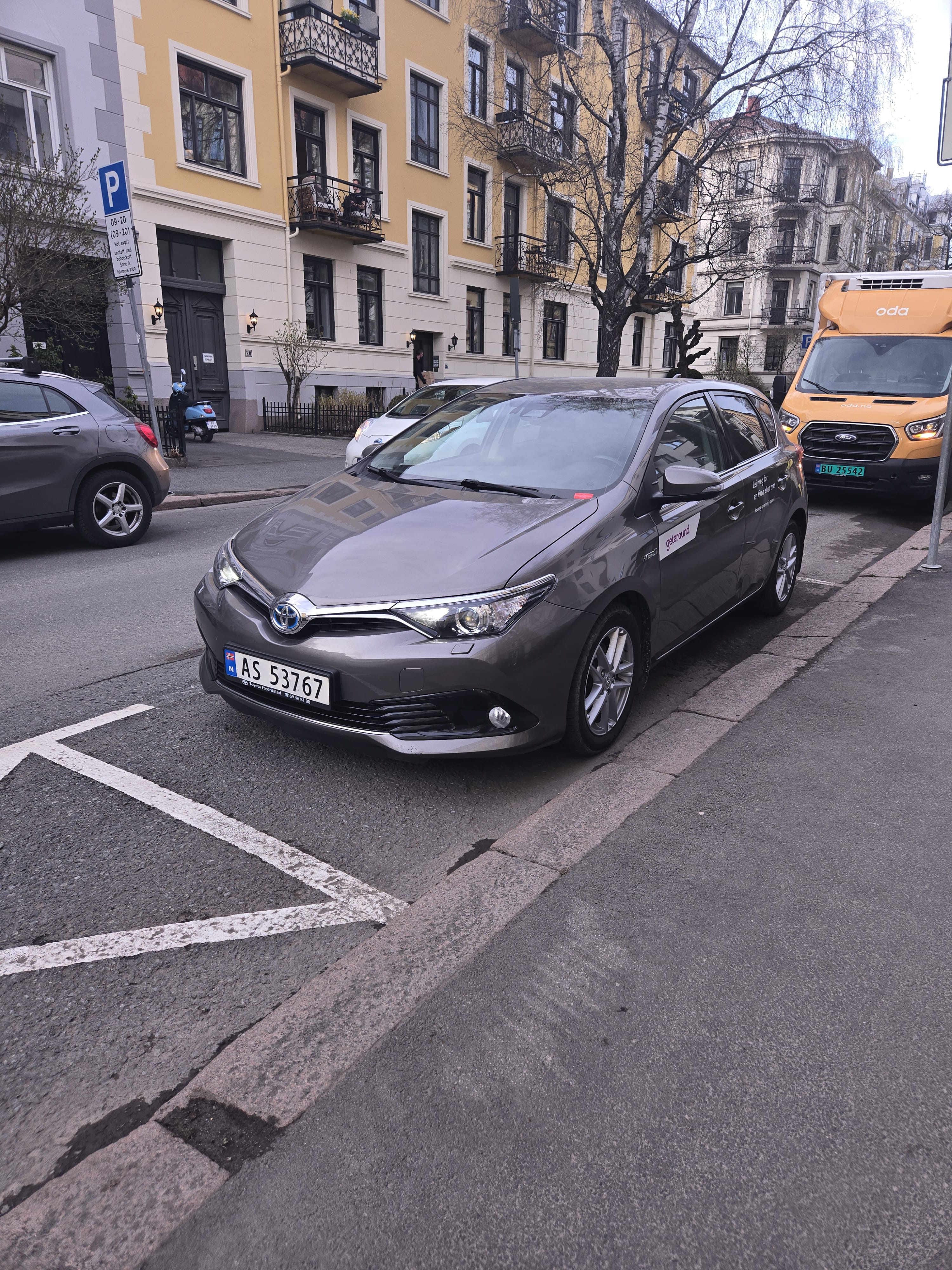 Toyota Auris 1,8 Automat, Bensin, Drivstoffvennlig, inkl Beboerkort sone, 2017, Blyfri 95 / Elektrisk (hybrid), automatisk