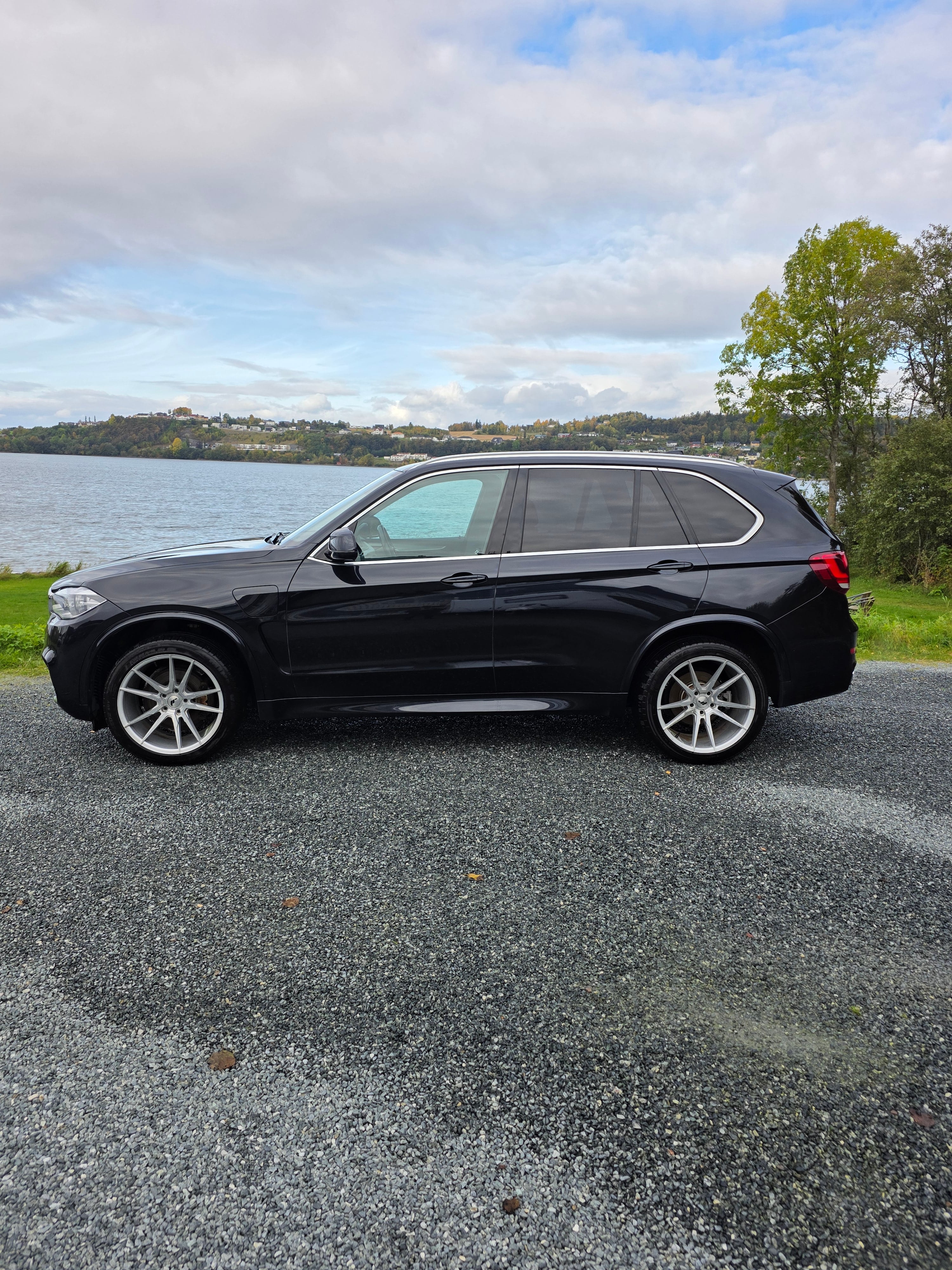 BMW X5 xDrive40e med Aircondition