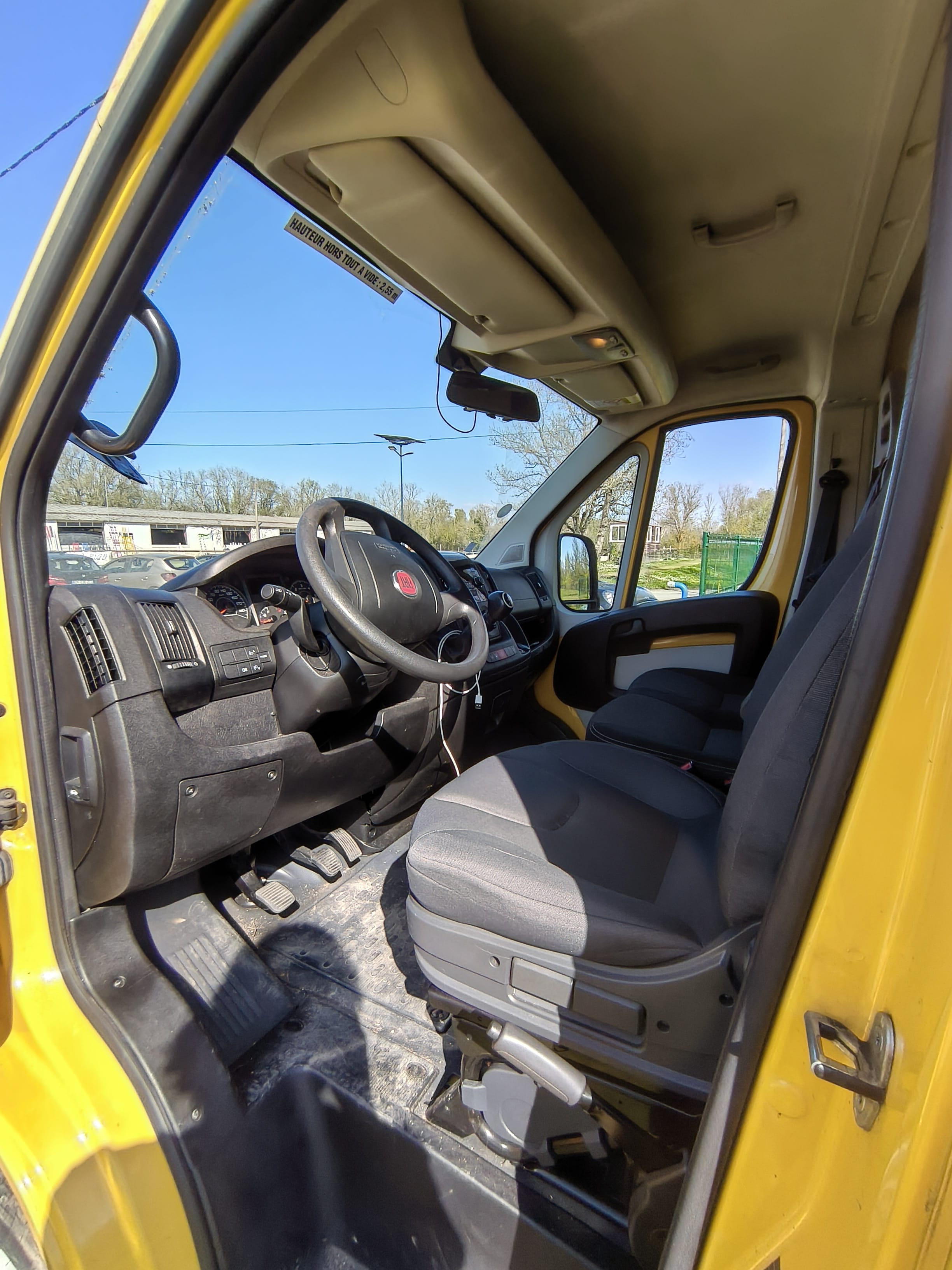 Fiat Ducato Double Cabine avec Port USB