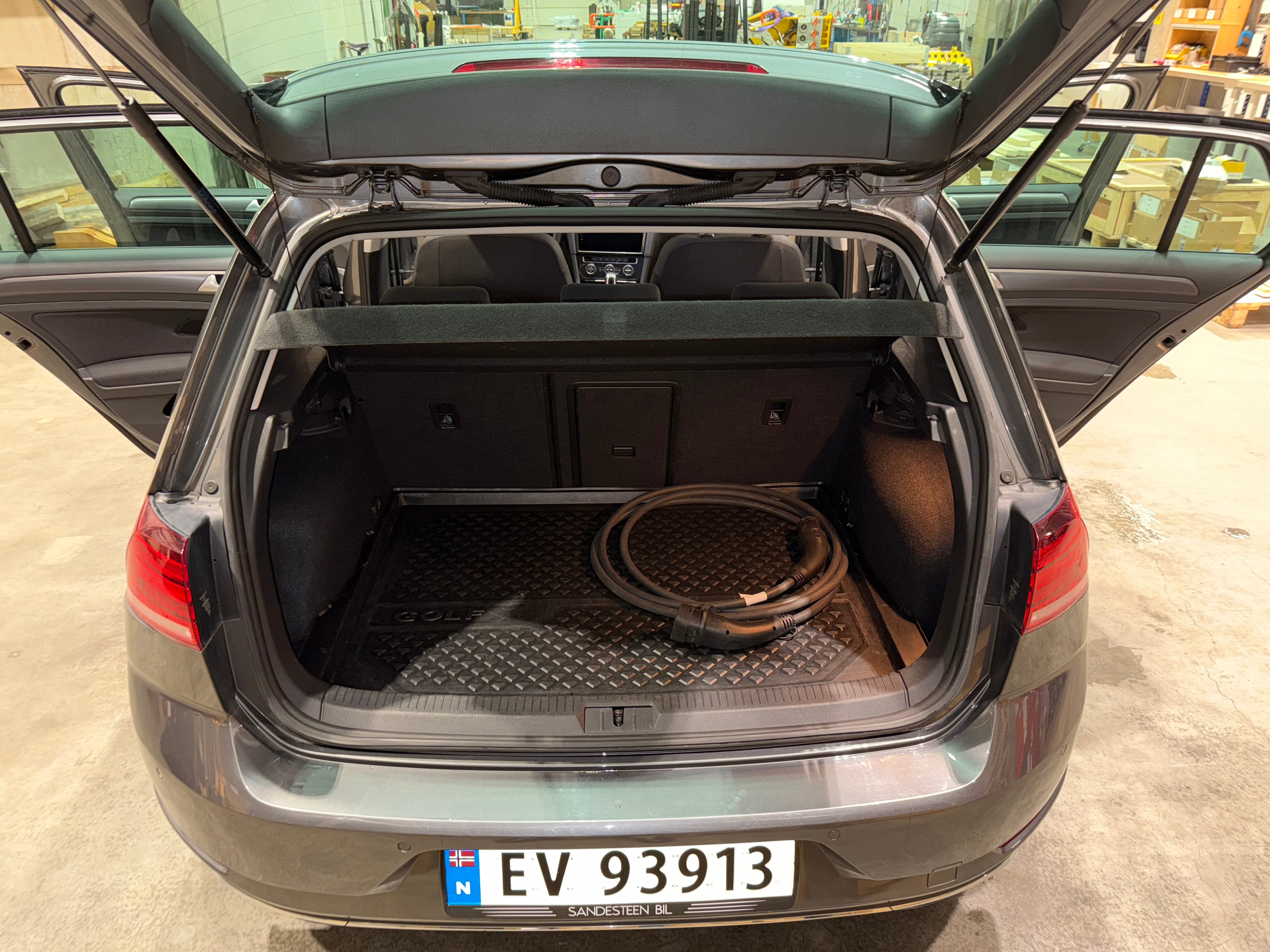 Volkswagen e-Golf med GPS