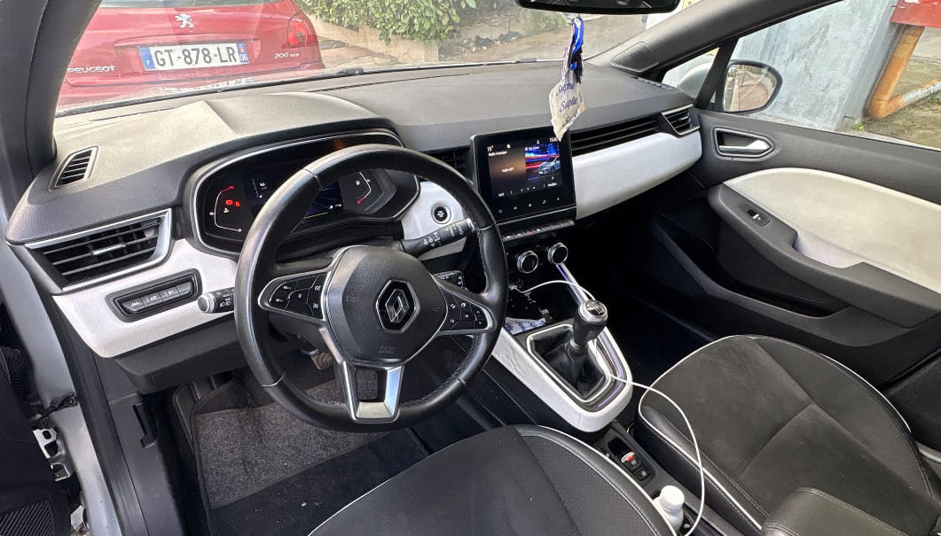 Renault Clio avec GPS