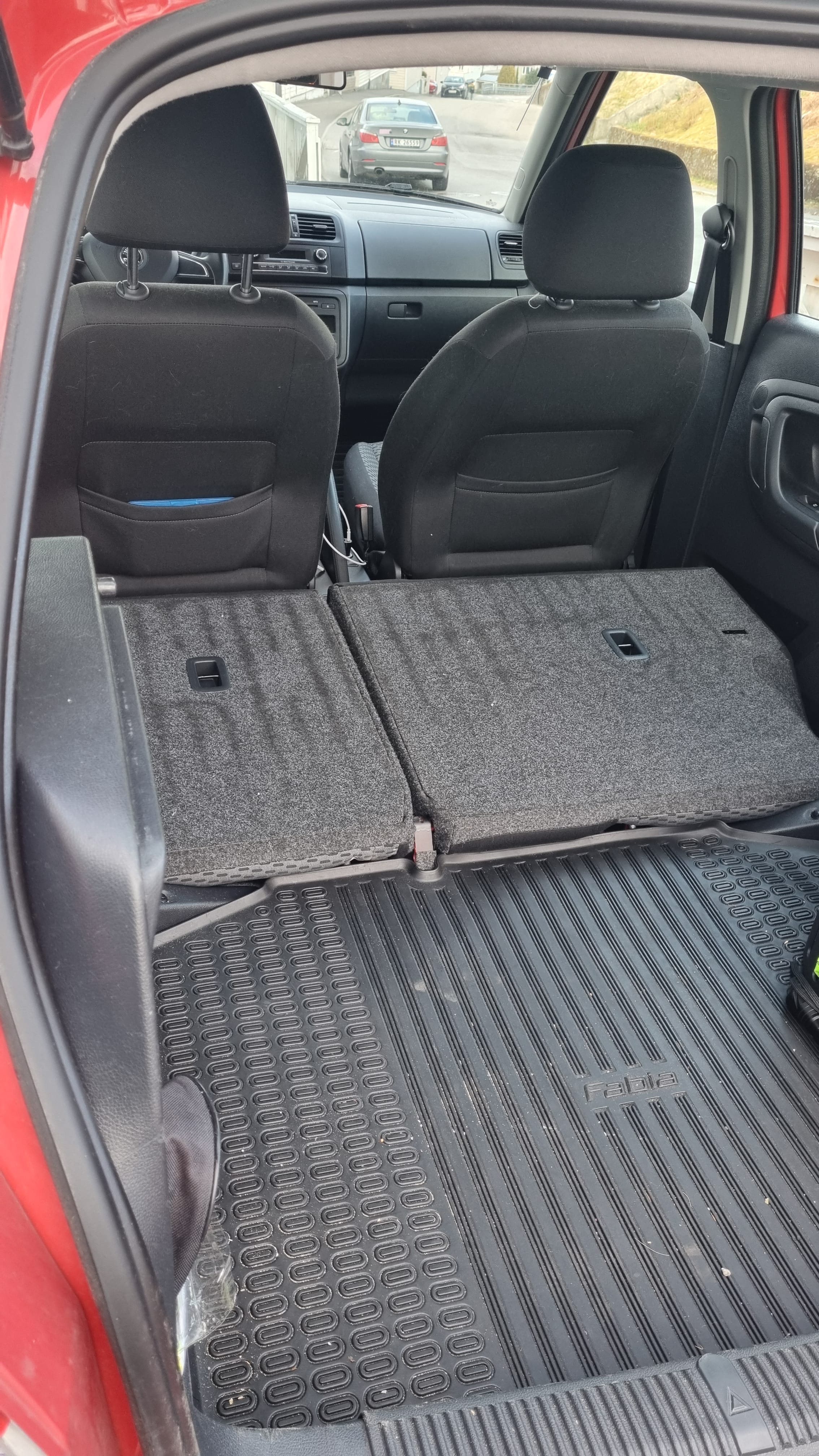 Skoda Fabia Ambiente 1.2 HTP med Bluetooth audio