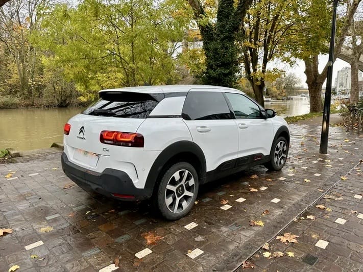 Citroen C4 Cactus avec Régulateur de vitesse