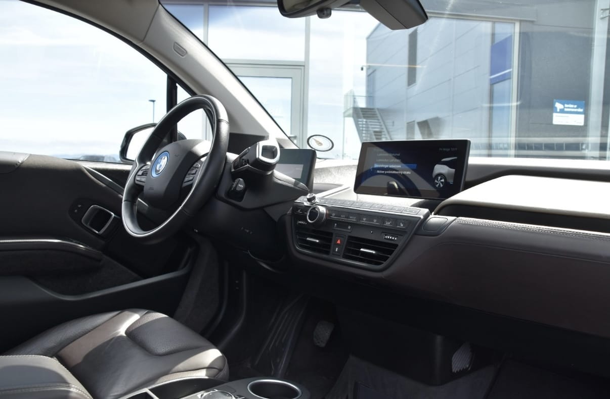 BMW i3s med Bluetooth audio
