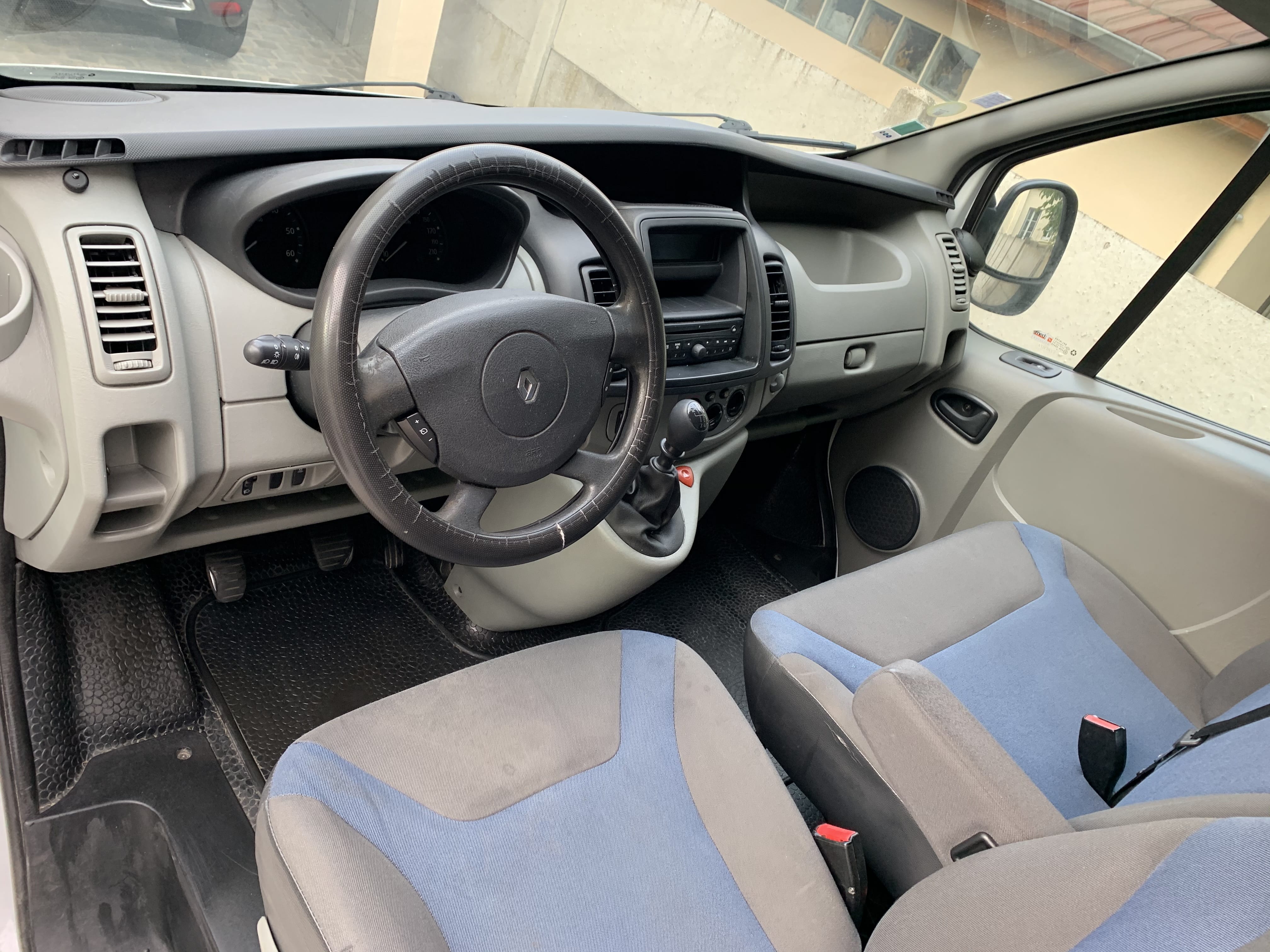Renault Trafic avec Entrée audio / iPod