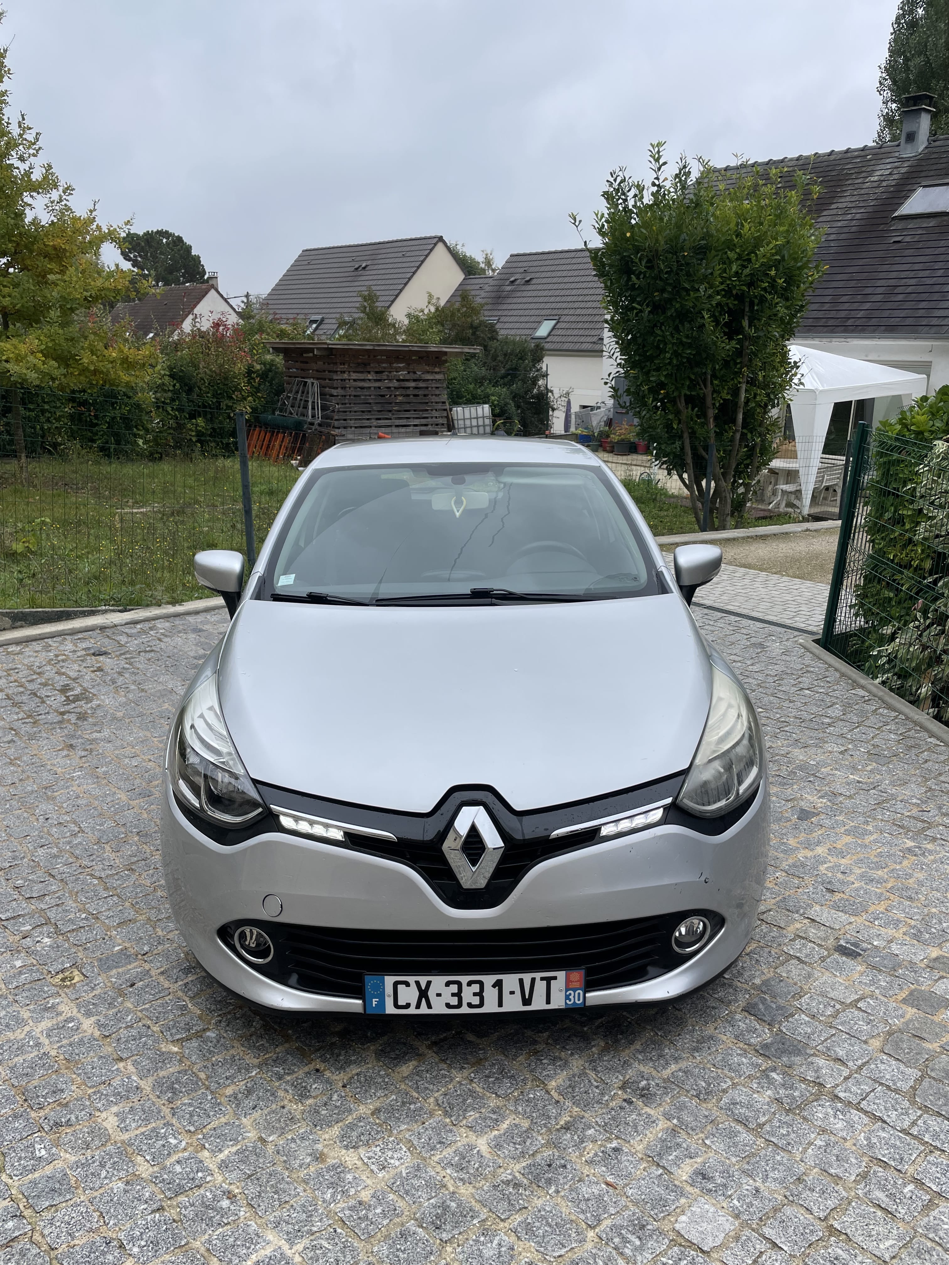 Renault Clio avec GPS