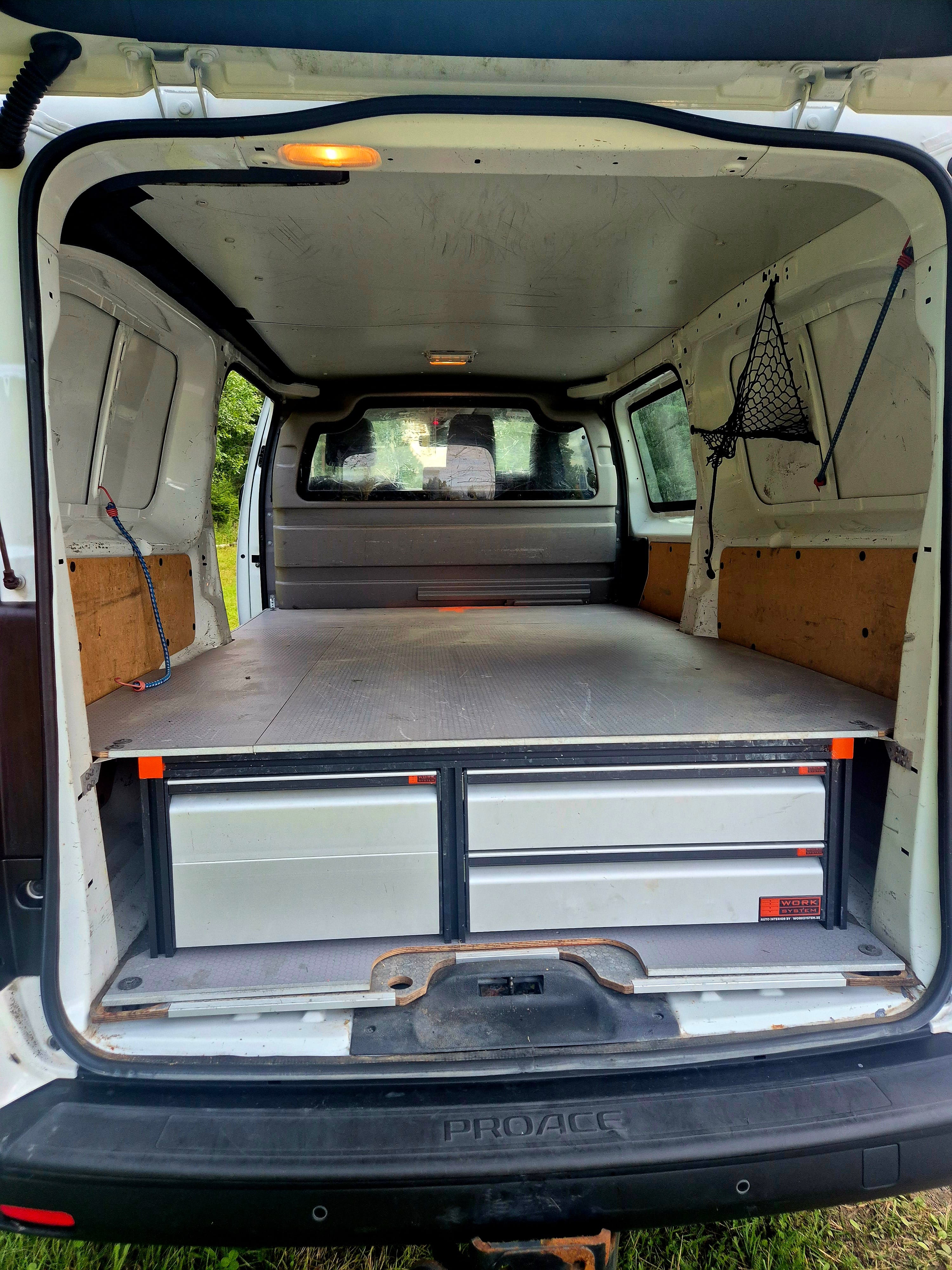 Toyota Proace Varebil 122hk with Cruise control