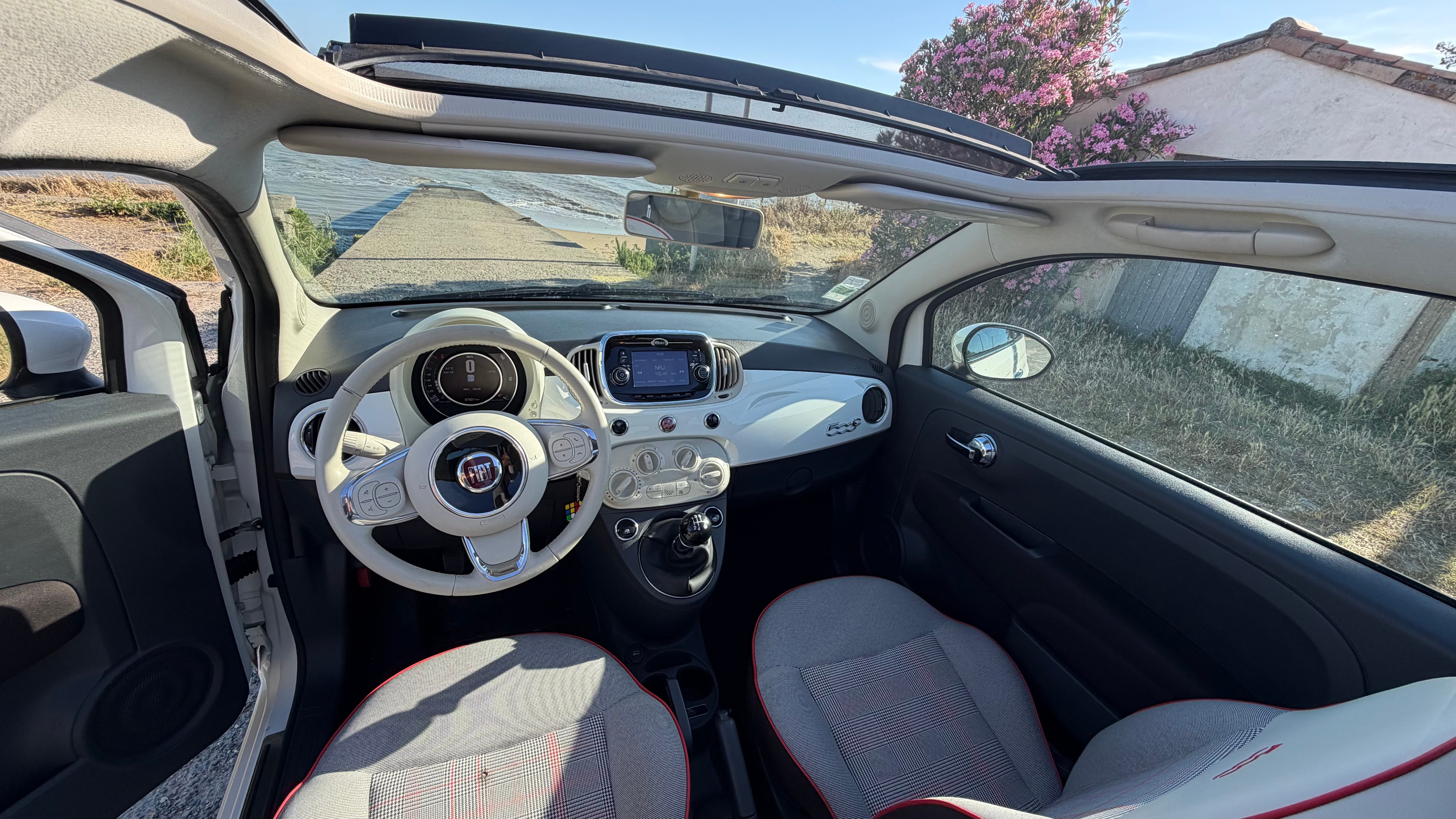 Fiat 500 C - Cabriolet dispo 24/24 avec Port USB