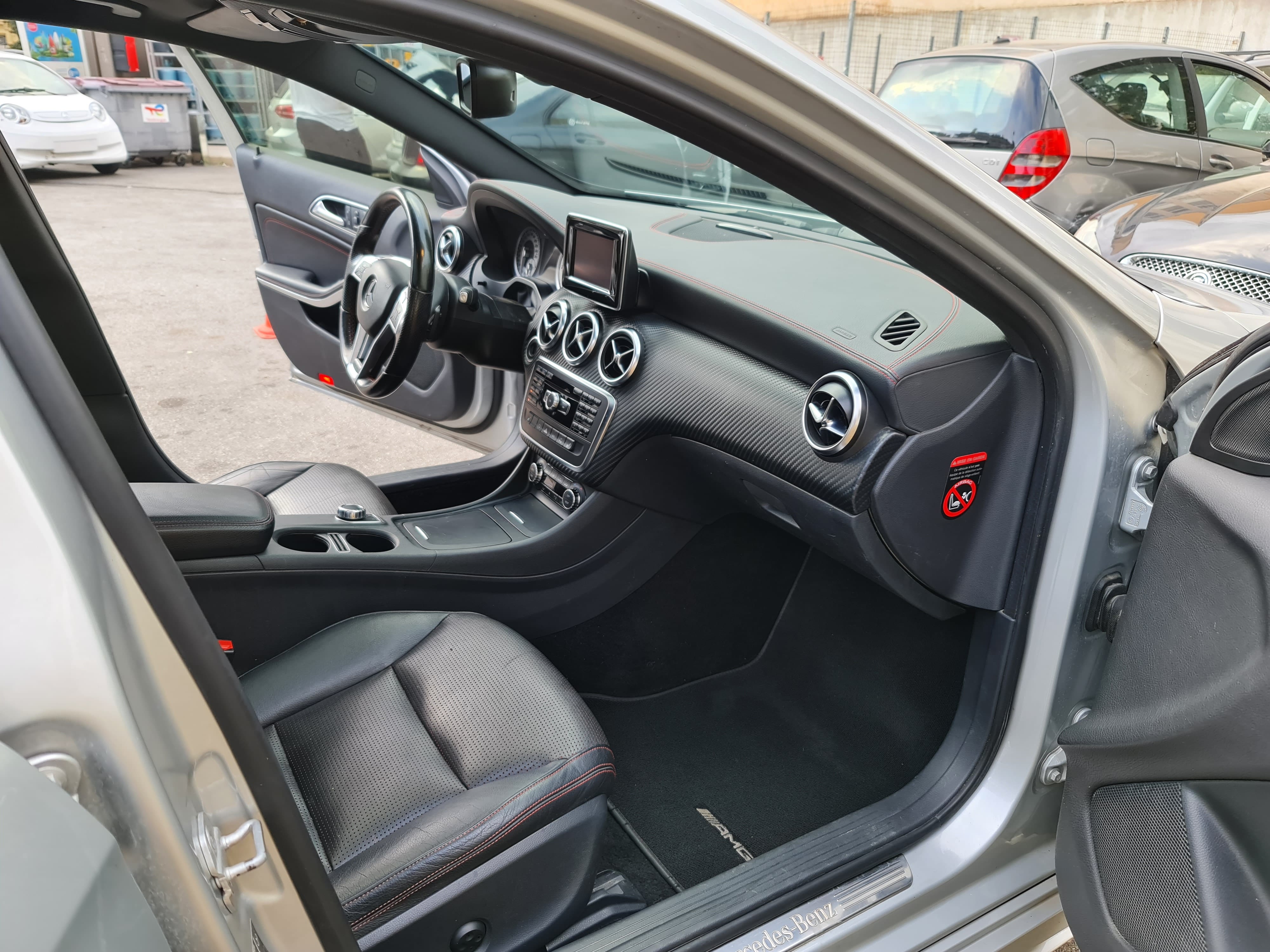 Mercedes-Benz Classe A avec Siège bébé