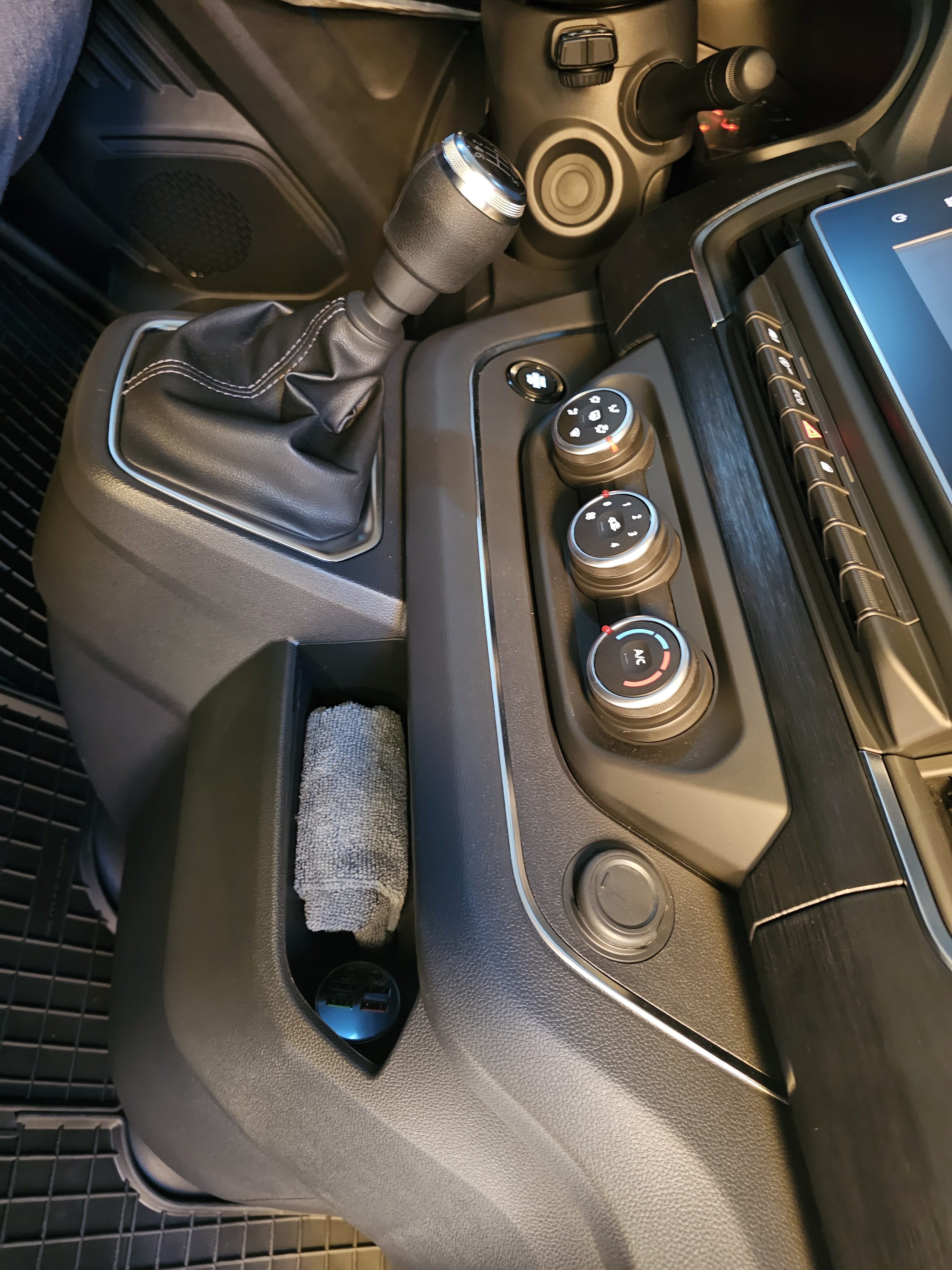 Nissan Primastar LUXURY 9 PLACES avec GPS